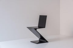 The Zig Zag Chair, hergestellt von einem lokalen Schreiner in den Niederlanden, um 1980