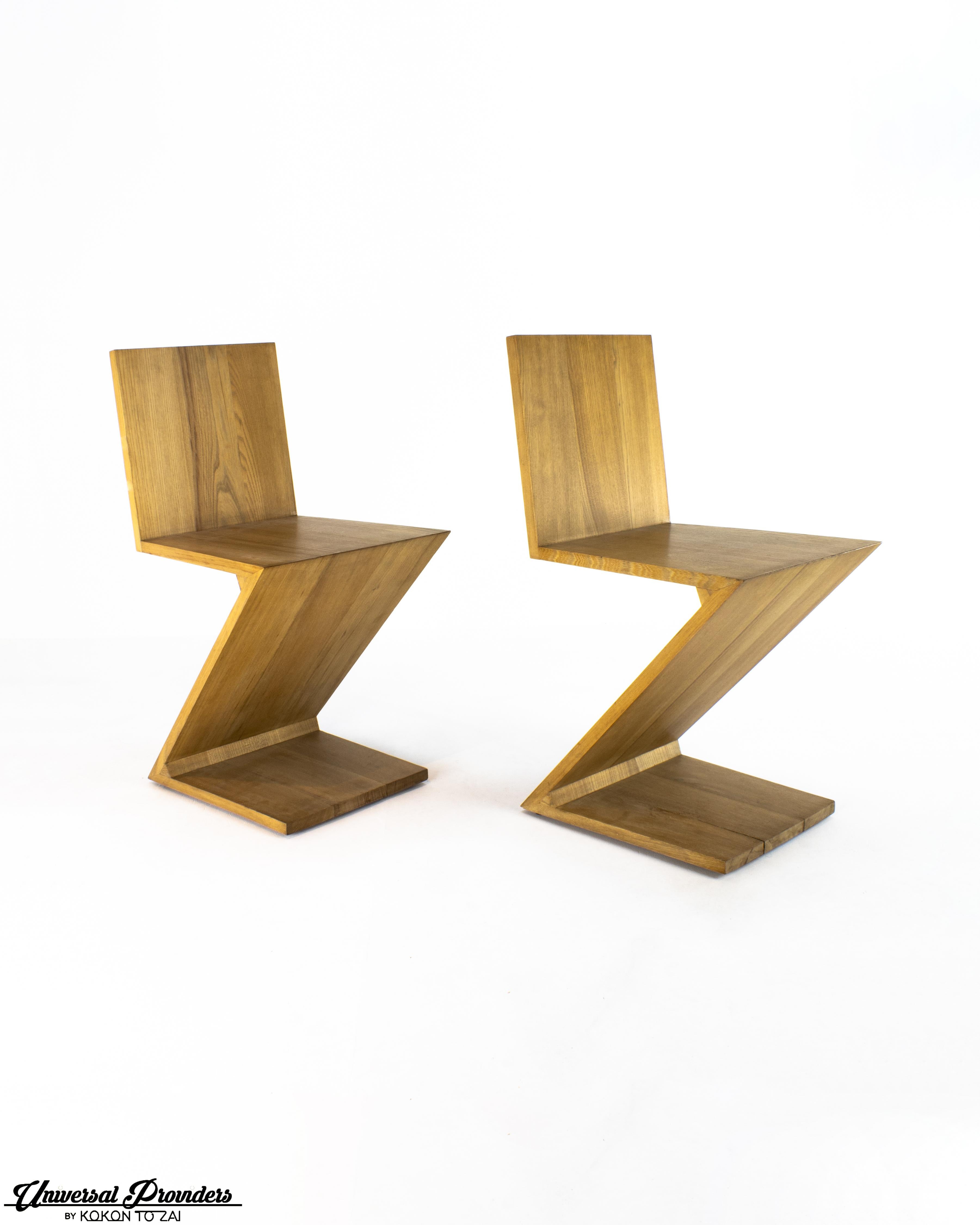 Italian 'Zig Zag' Chairs by Gerrit Rietveld for Cassina, 1973 For Sale