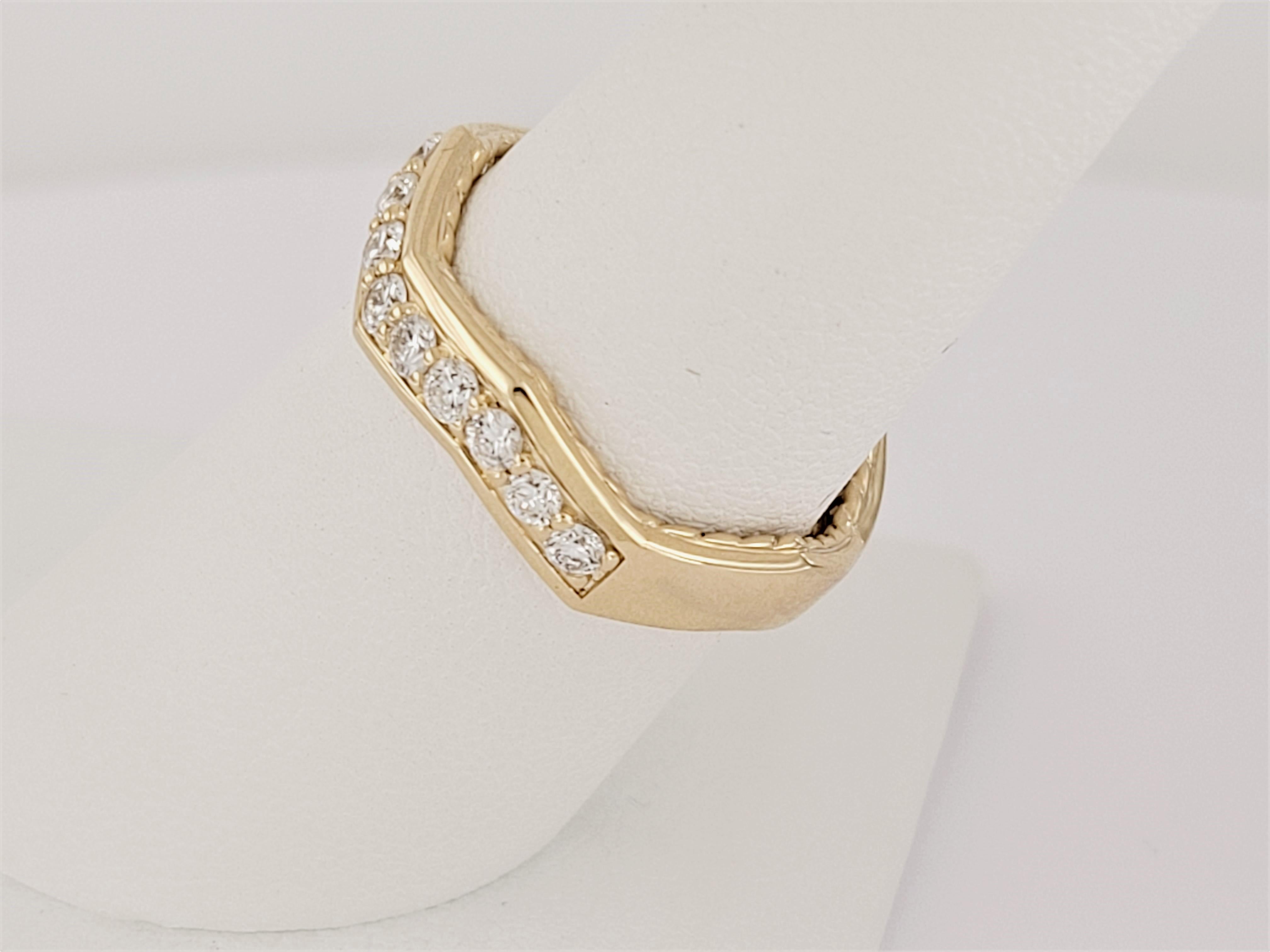 Round Cut Zig Zag Stax Ring 18K Yellow Gold with Diamonds, 5mm For Sale