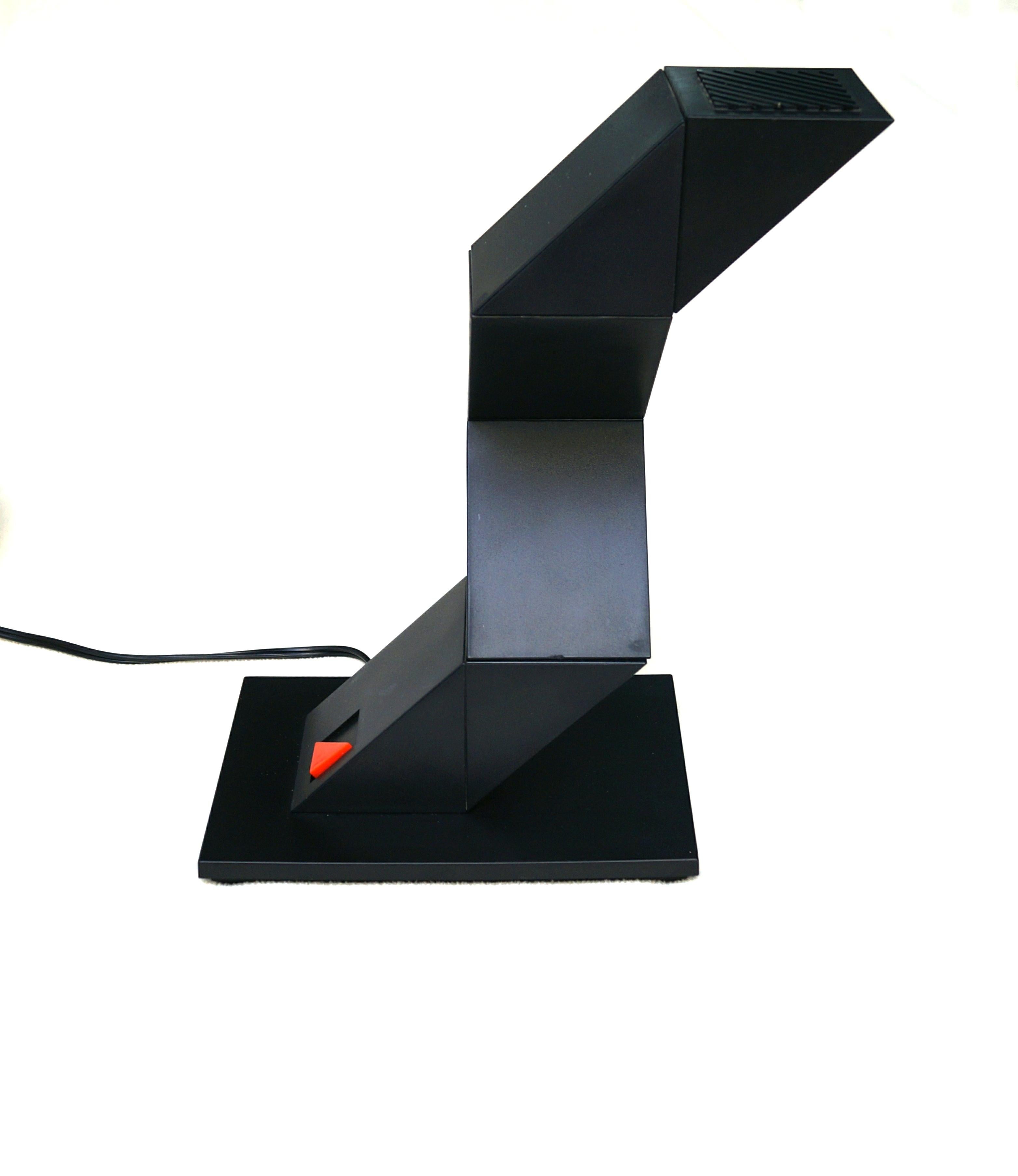 Mid-Century Modern Zig Zag Table Desk Lamp by  Shui L. D. Chan Mid Century Modern Z Lite Rubic Cube For Sale