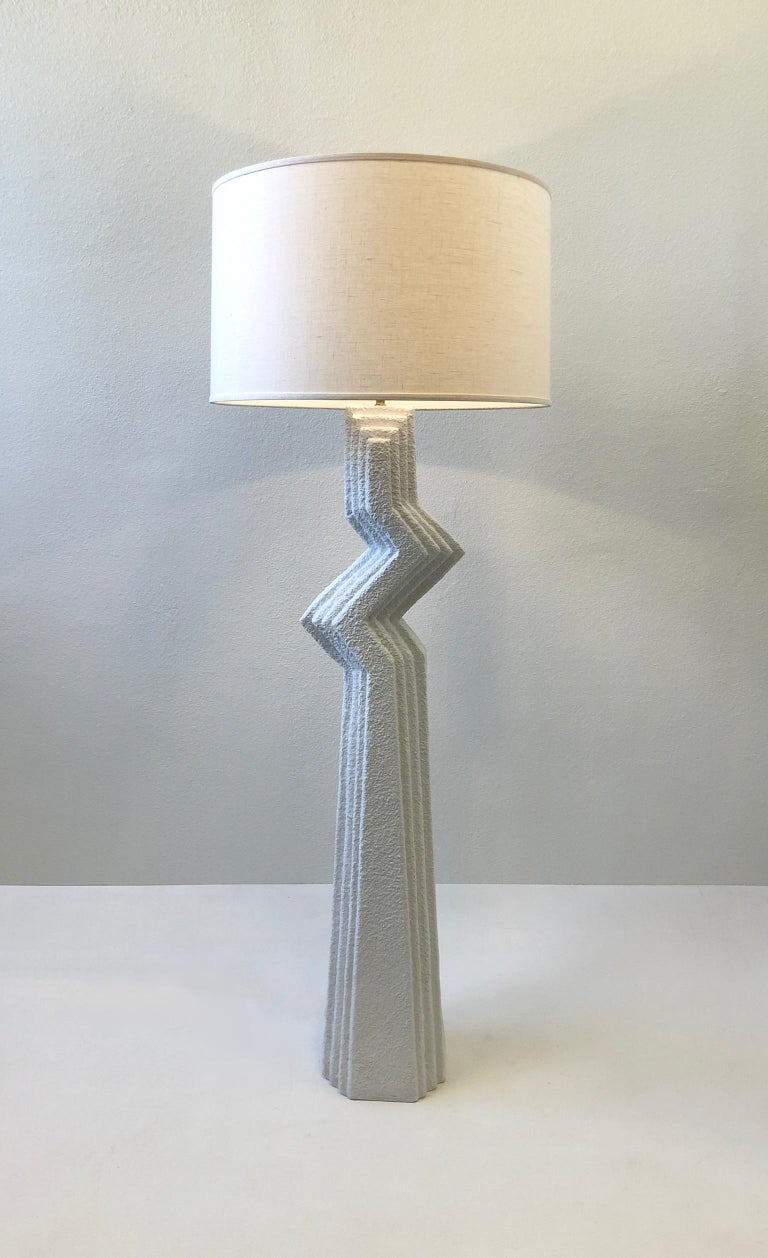Zig Zag White Plaster and Brass Floor Lamp For Sale at 1stDibs zig
