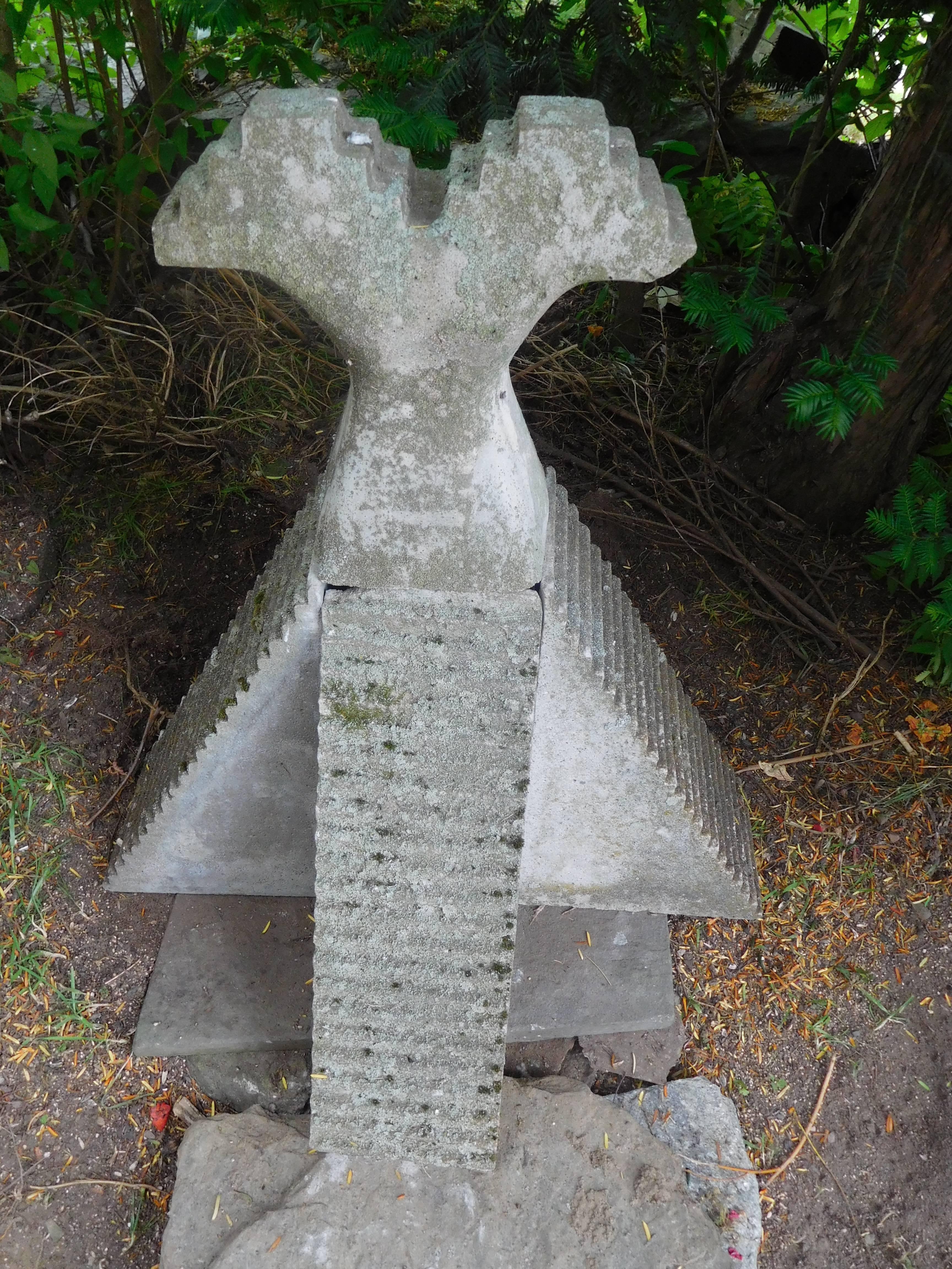 Ziggurat Dress, Postmodern Cement Sculpture by Leslie Fry, Vermont Artist For Sale 10