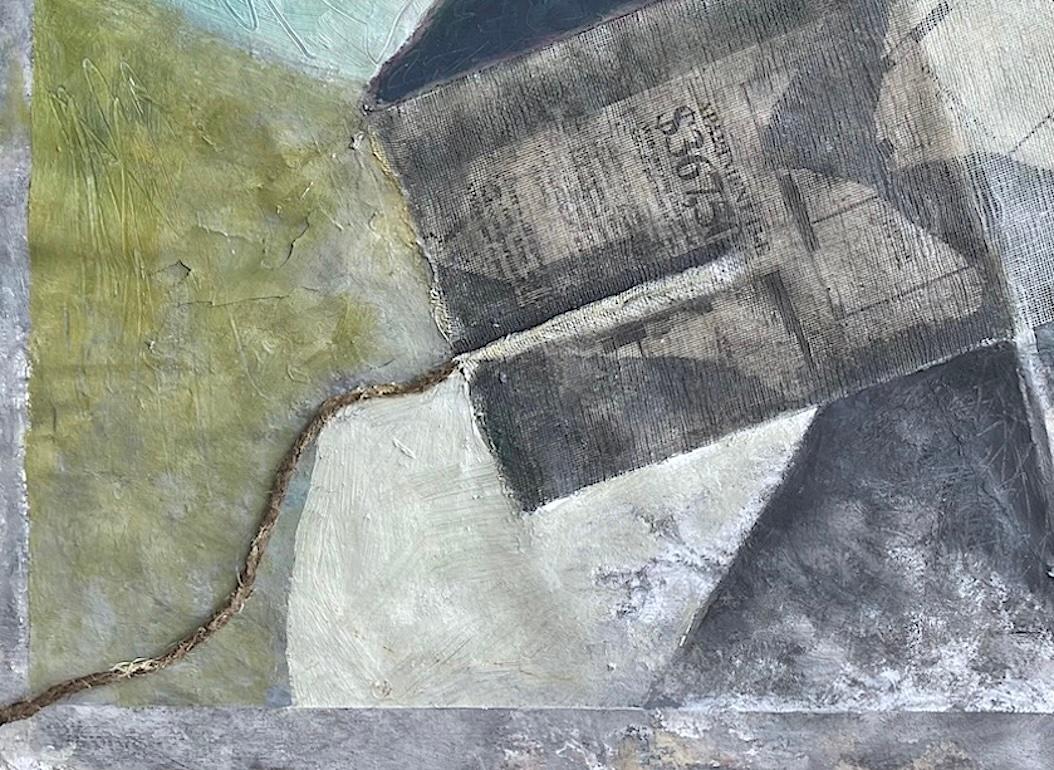 APPARTAMENTO IN VENDITA:15-E, Collage astratto a tecnica mista 3-D, annuncio immobiliare - Abstract Painting Grigio di Zigi Ben-Haim