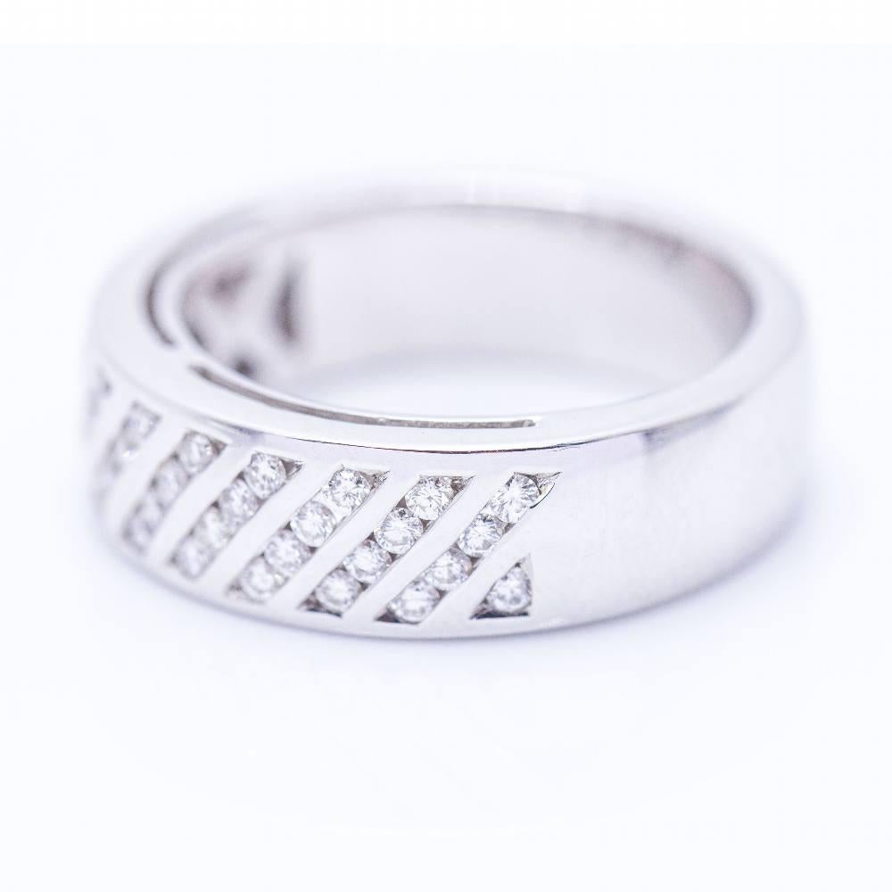 ZIGZAG Ring aus Gold mit Diamanten im Zustand „Neu“ im Angebot in BARCELONA, ES