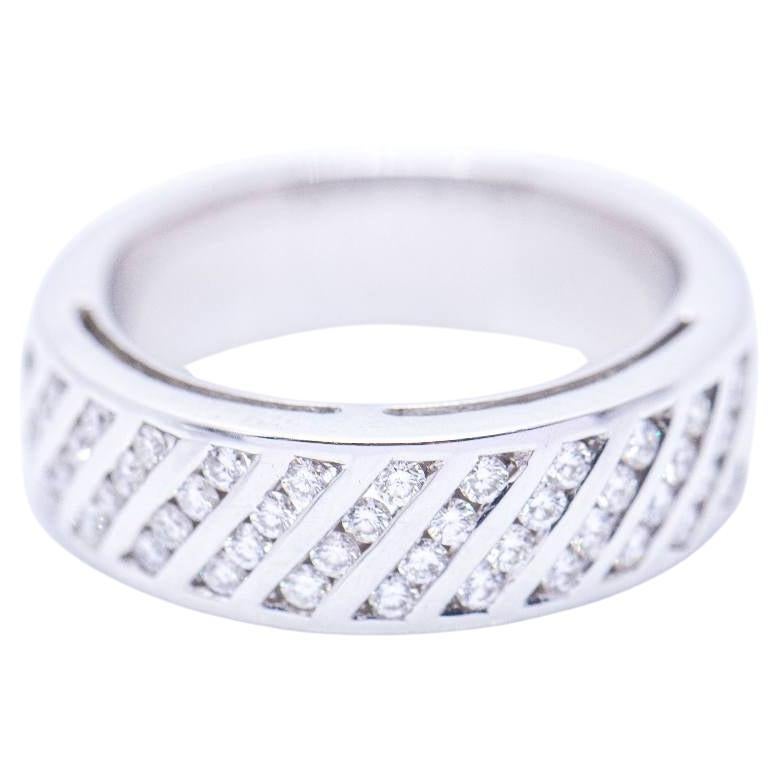 ZIGZAG Ring aus Gold mit Diamanten im Angebot