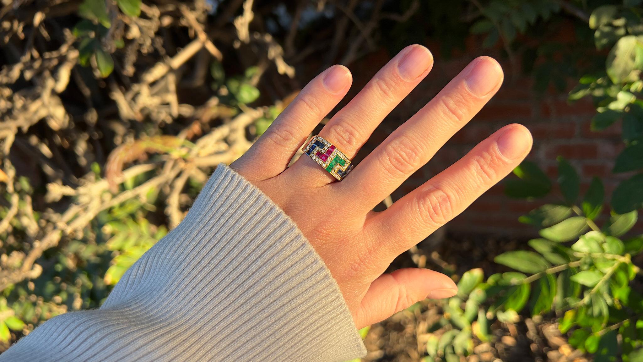 Princess Cut Zigzag Ring Ruby Emerald Sapphire Diamond 1.60 Carats 18K Yellow Gold For Sale