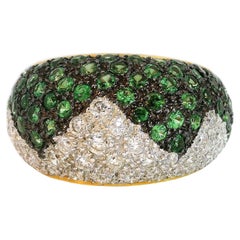 Zickzack-Tsavorit und Diamant-Pavé-Ring aus 18 Karat Gelbgold