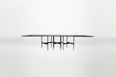 Mesa de comedor Zigzag de nogal by Atra