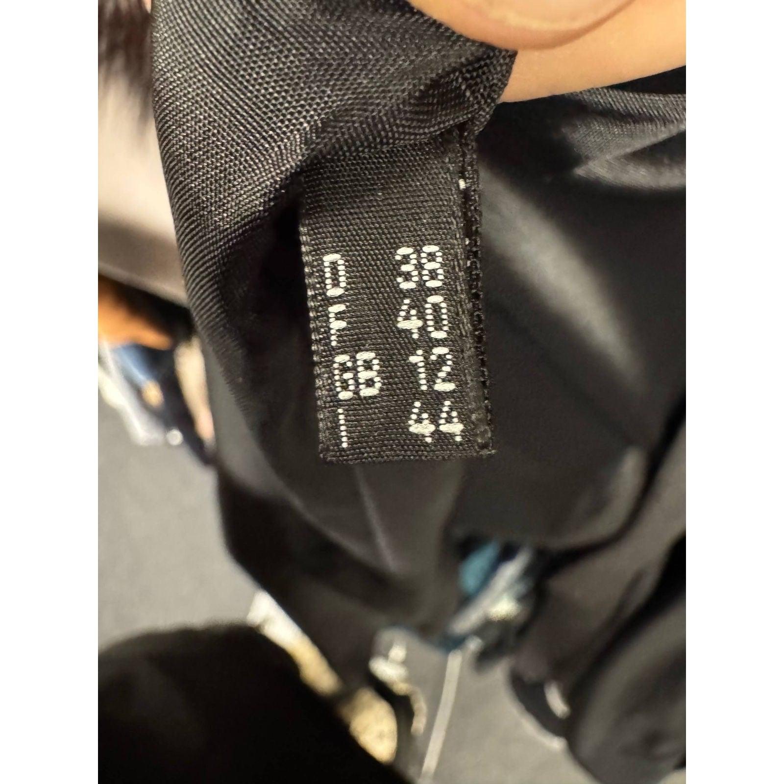 Zilli Grey Coat with Detachable Fur Trim - Size L en vente 2