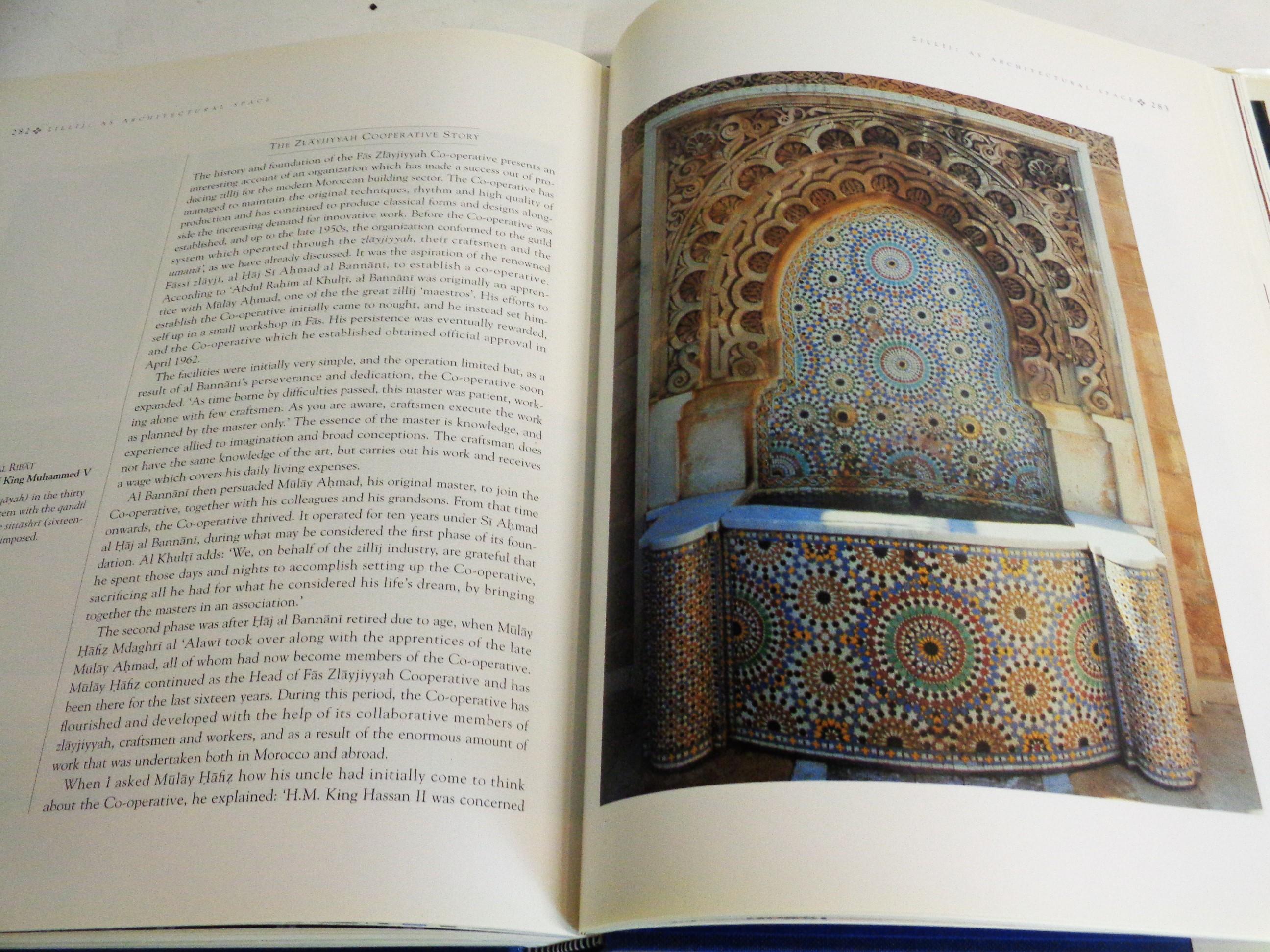 Zillij: The Art of Moroccan Ceramics - Damluji & Hedgecoe - 1992 Garnet  12