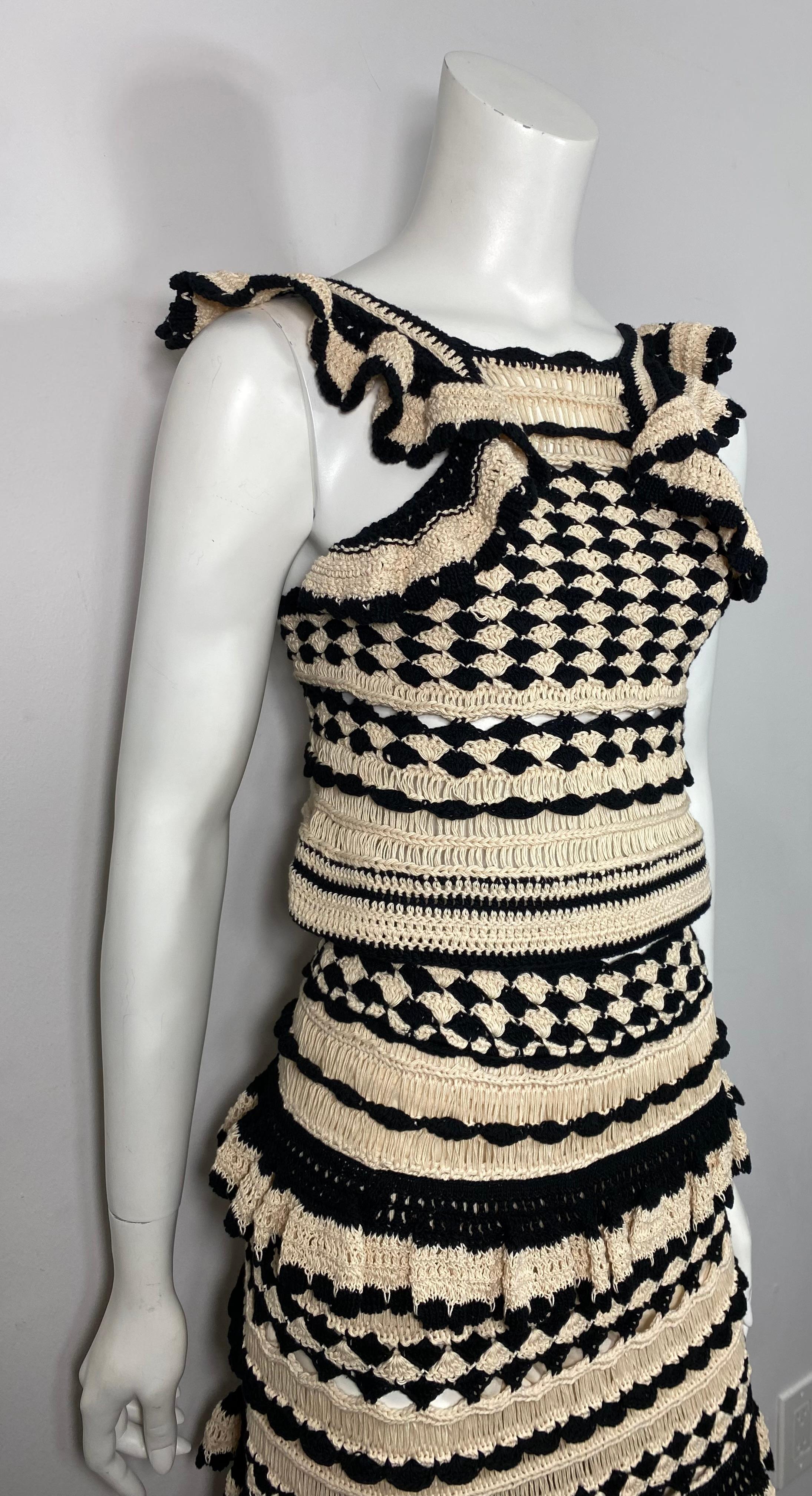 Zimmerman Ivory and Black Anneke Crochet Midi Skirt Set - Zimmerman size 0 NWT In New Condition For Sale In West Palm Beach, FL