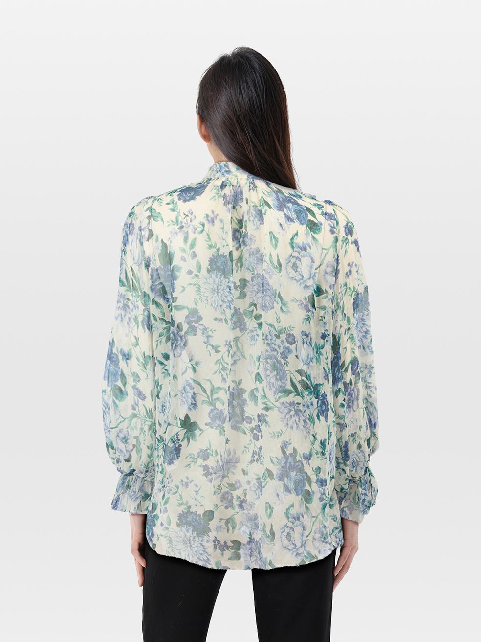 CONDITION is Very good. Minimal wear to the top is evident. Plucks to the weave on the front left, front right and both sleeves. Discolouration around the neckline on this used Zimmermann designer resale item. Discolouration may need gentle hand
