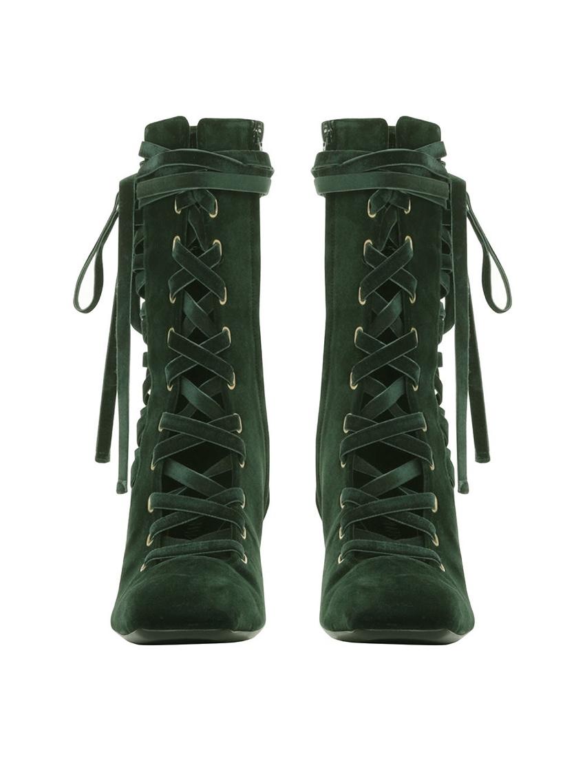 Zimmermann Green Velvet Lace-up Boots 

-From the Fall 2020 Collection
-Gorgeous emerald green 
-Luxurious extremely soft velvet
-Lace-up fastening to the front 
-Crossed straps detail to the sides 
-Square toes  
-Zip fastening to the side 
-Chunky