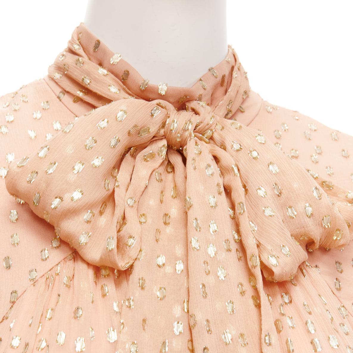 ZIMMERMANN pink gold silk lurex chiffon bow tie neck ethereal midi dress Size 1 XS
Reference: KYCG/A00013
Brand: Zimmermann
Material: Silk, Blend
Color: Pink, Gold
Pattern: Abstract
Closure: Zip
Lining: Pink Fabric
Extra Details: Back zip.
Made in: