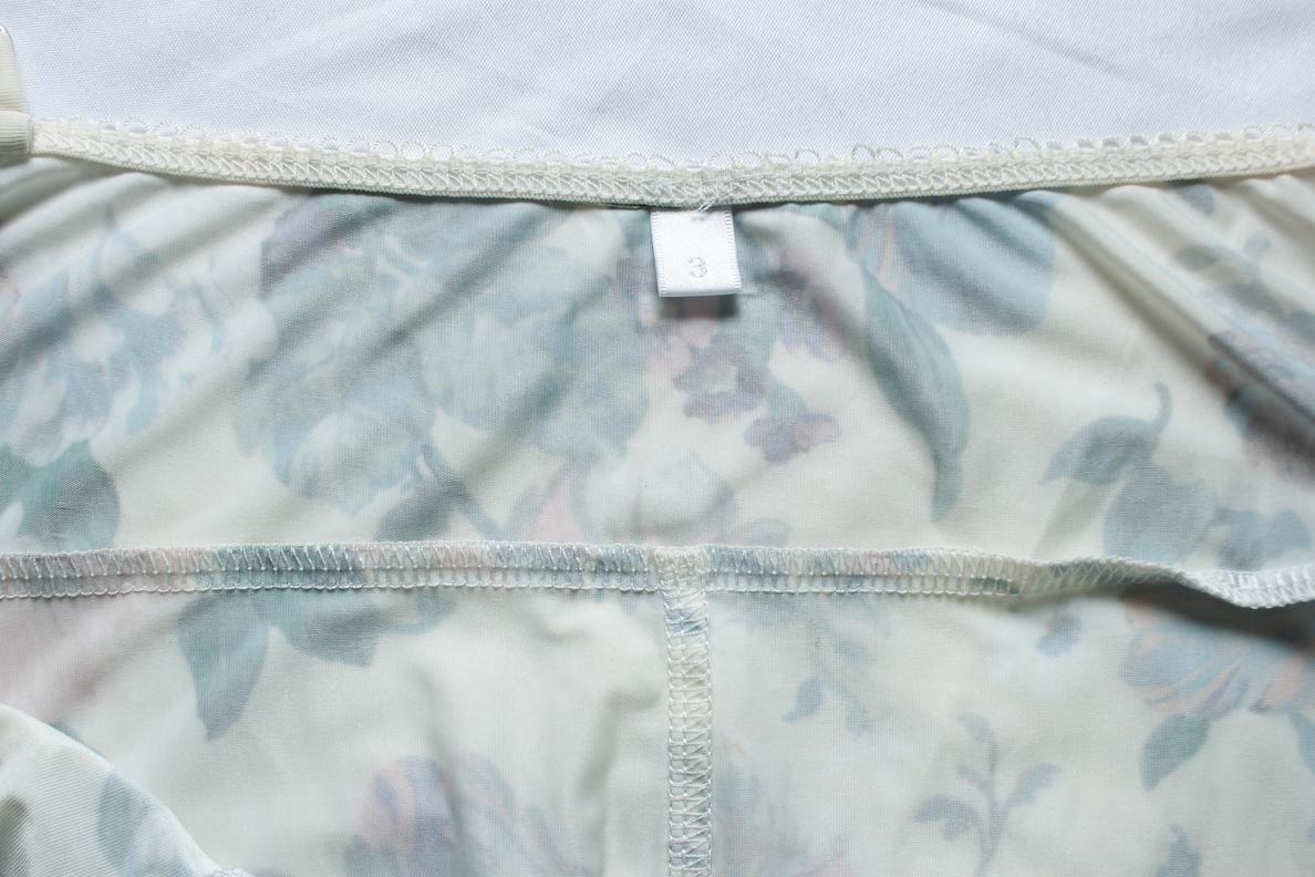 Zimmermann, maxivestido de volantes florales Jasper en tonos pastel en venta 5