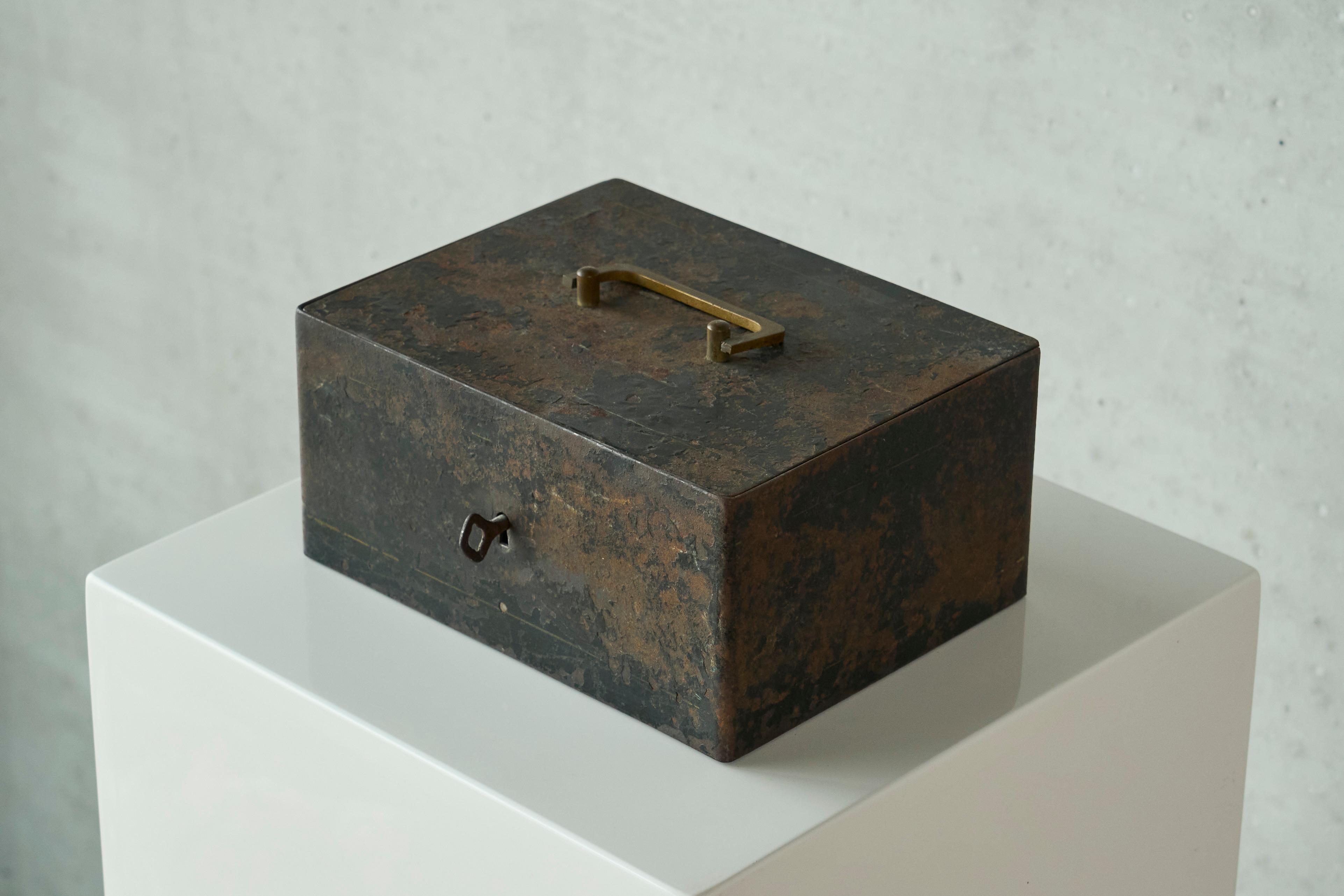 Art Deco Zimmermann Stuttgart Iron Box in Patinated Metal 1930s For Sale