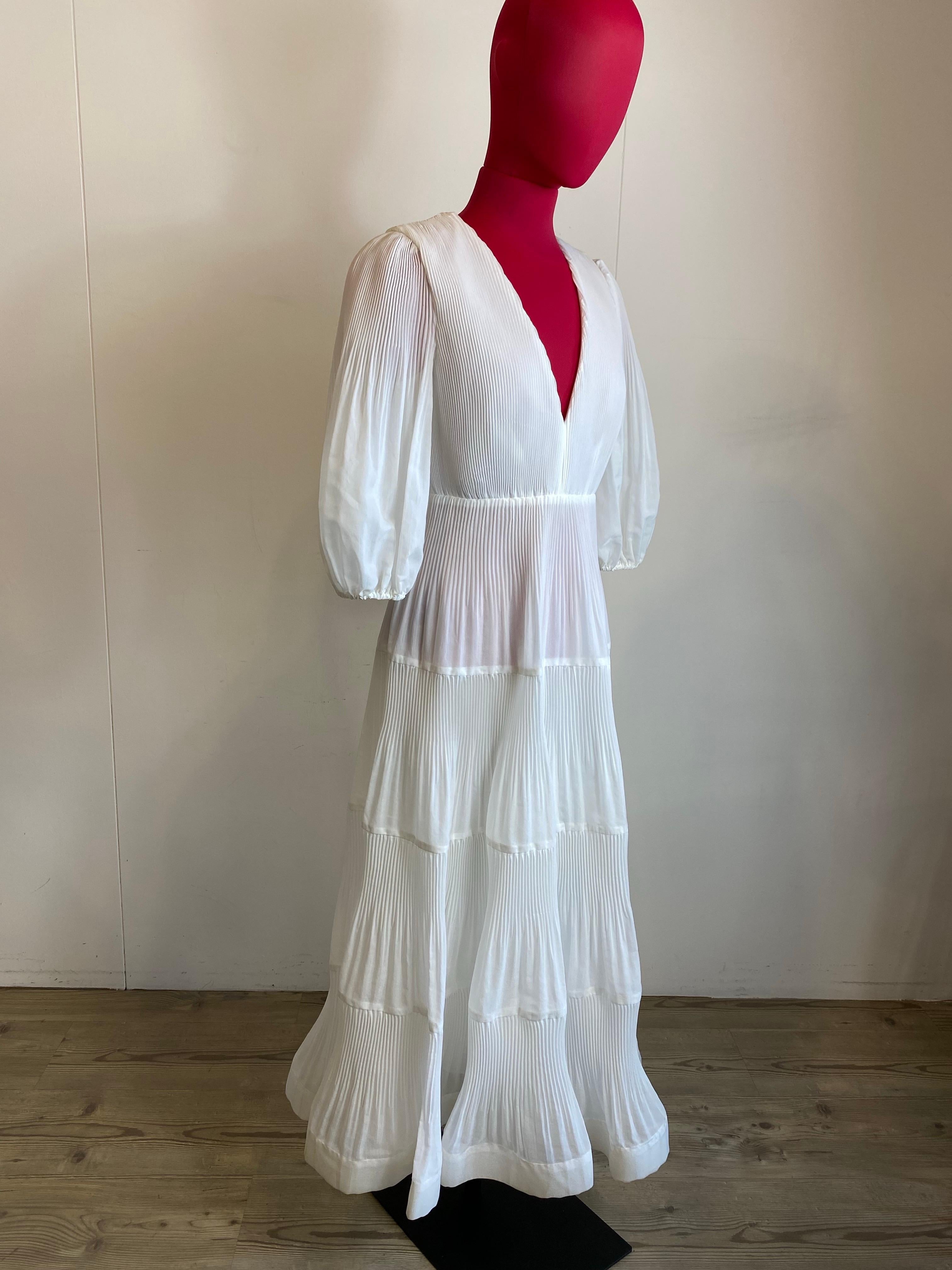 Zimmermann white long Dress In Excellent Condition For Sale In Carnate, IT