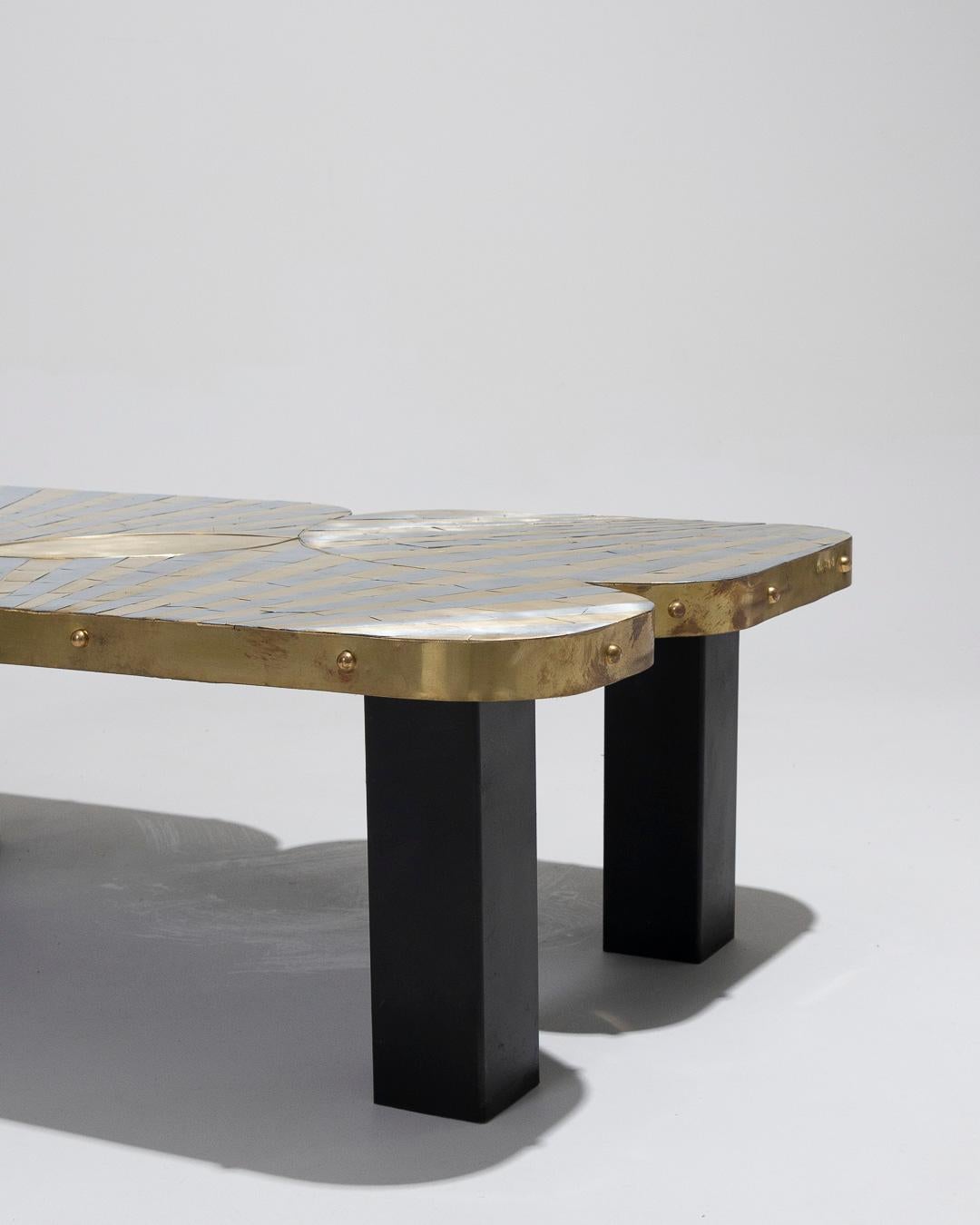 Zinc and brass coffee table, 1990s In Good Condition For Sale In PARIS, FR