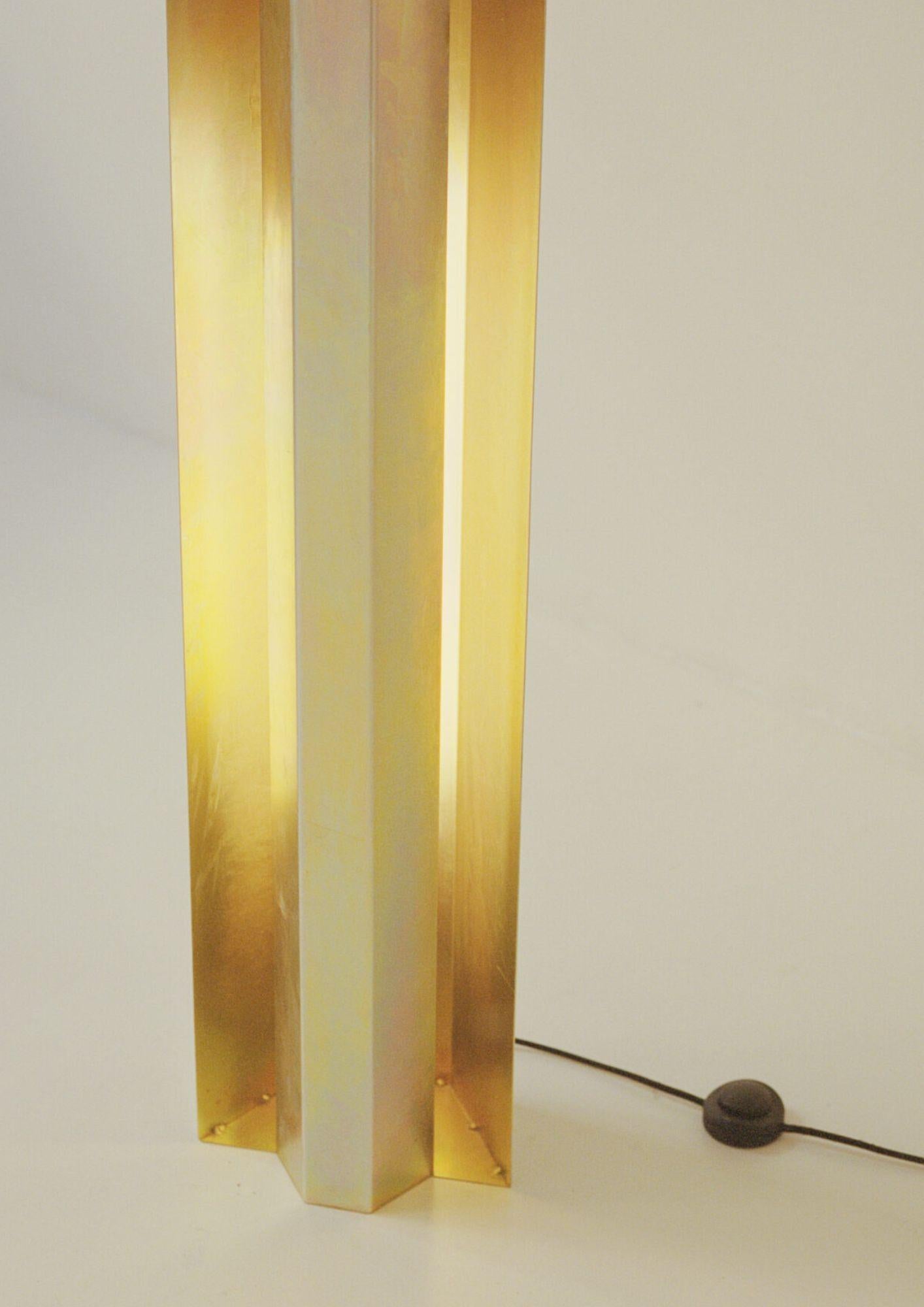 Zinc Foor Lamp Medium by Rafael Triboli In New Condition For Sale In São Paulo, BR