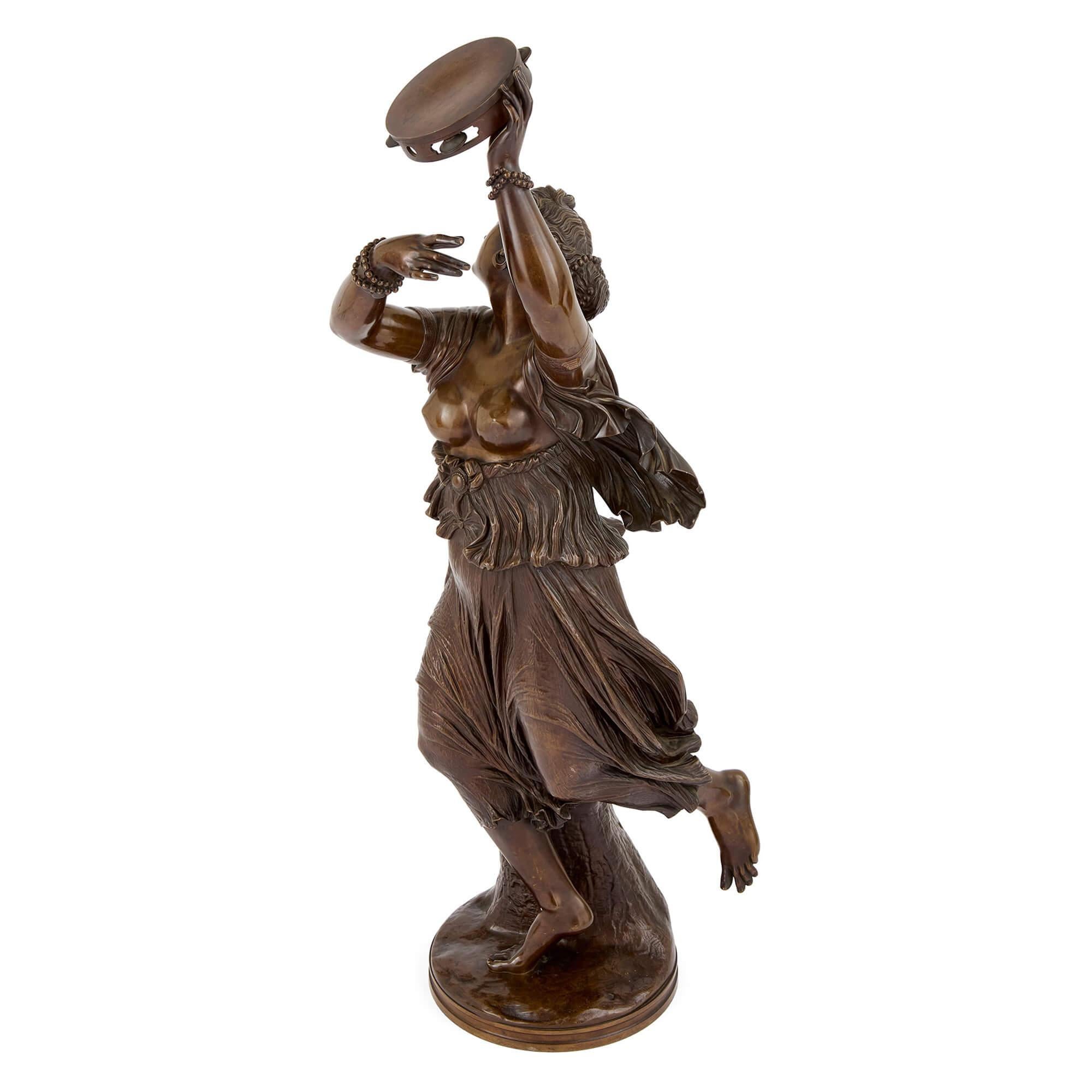 Zingara Antique French Bronze Figurative Skulptur Tänzerin Barbedienne (Gegossen) im Angebot