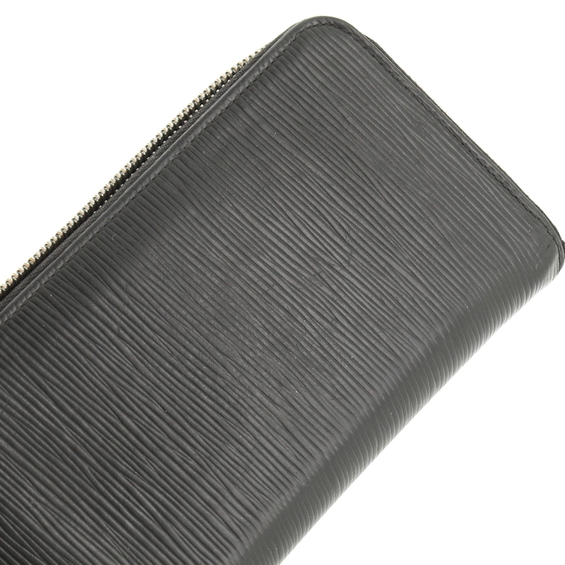 Zippy Wallet Epi Leather 2