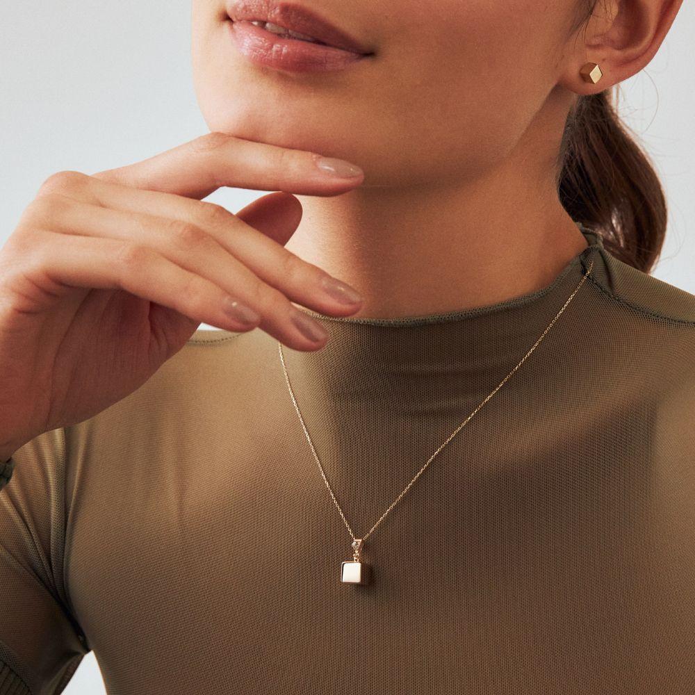 Donna Collana con ciondolo a forma di cubo di zircone da 14