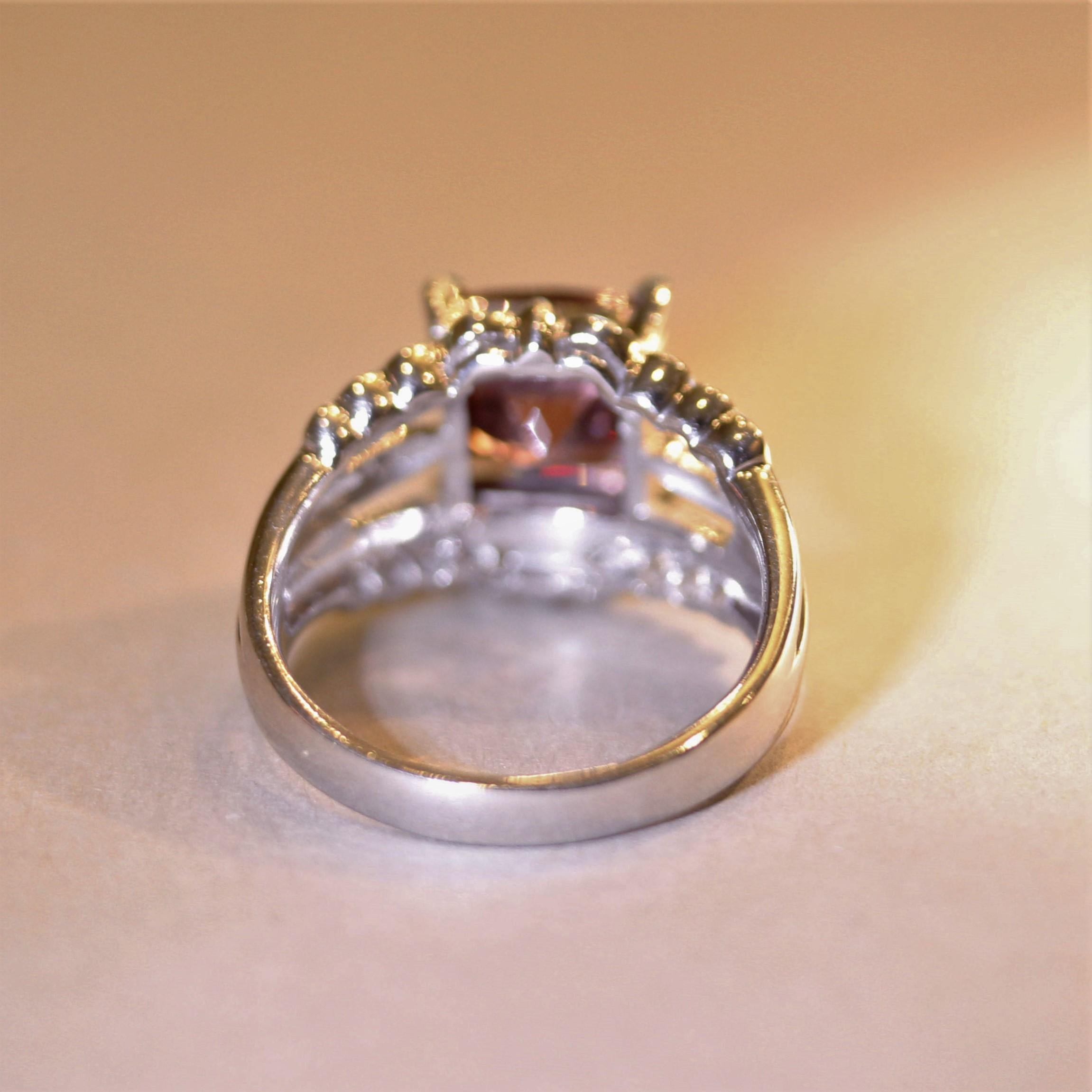 Zircon Diamond Platinum Ring In New Condition For Sale In Beverly Hills, CA