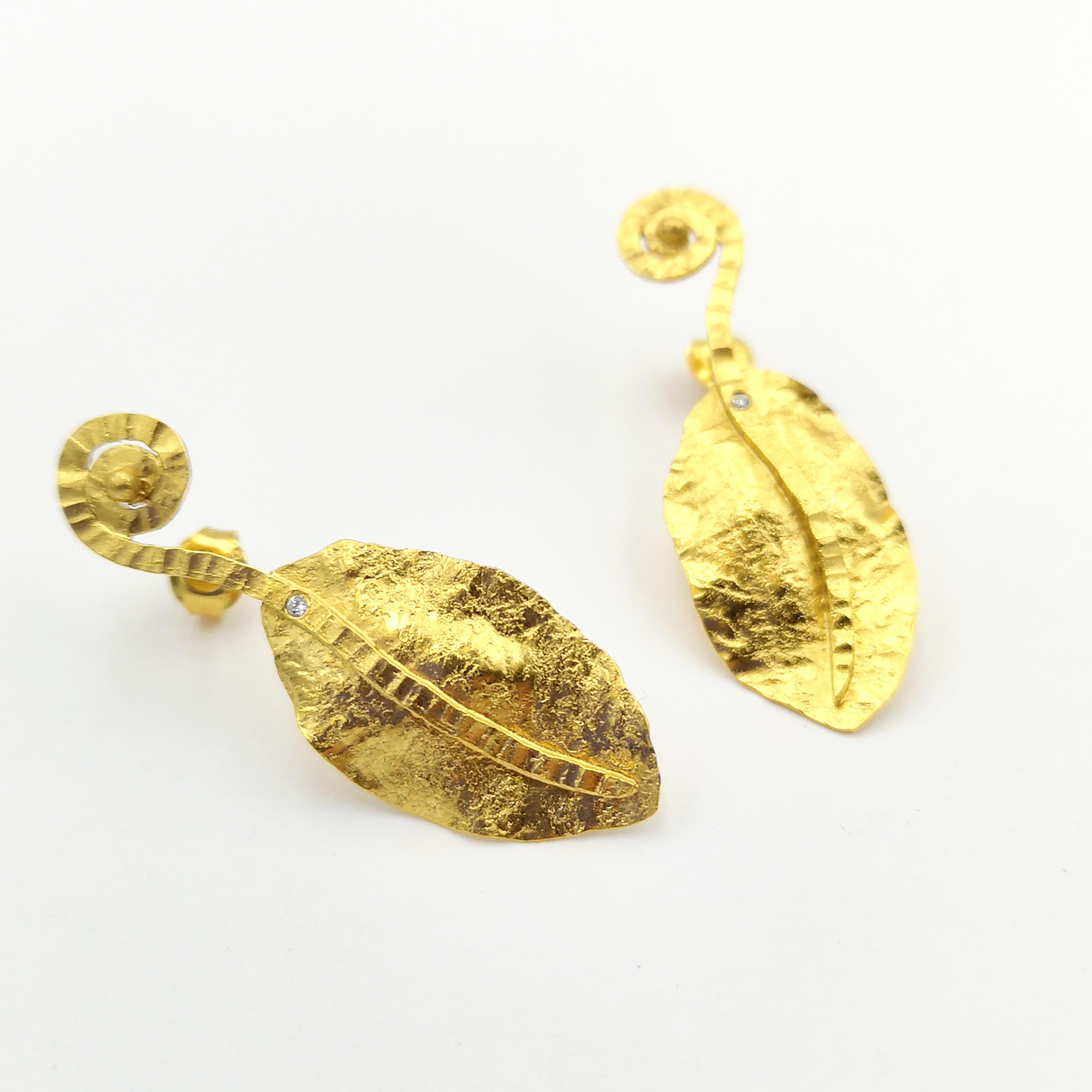 Women's Zircon Gold Plate Silver Hand Made Artist Design Stud Earrings For Sale