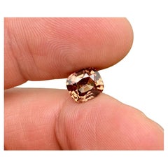 Pierre précieuse naturelle non sertie de 4,23 carats, taille coussin, Sri-Lanka, certificat IGS