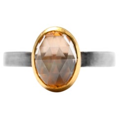 Anelli solitari in oro