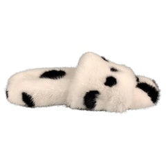 Lv Slides Fur - For Sale on 1stDibs  louis vuitton fluffy sliders, louis