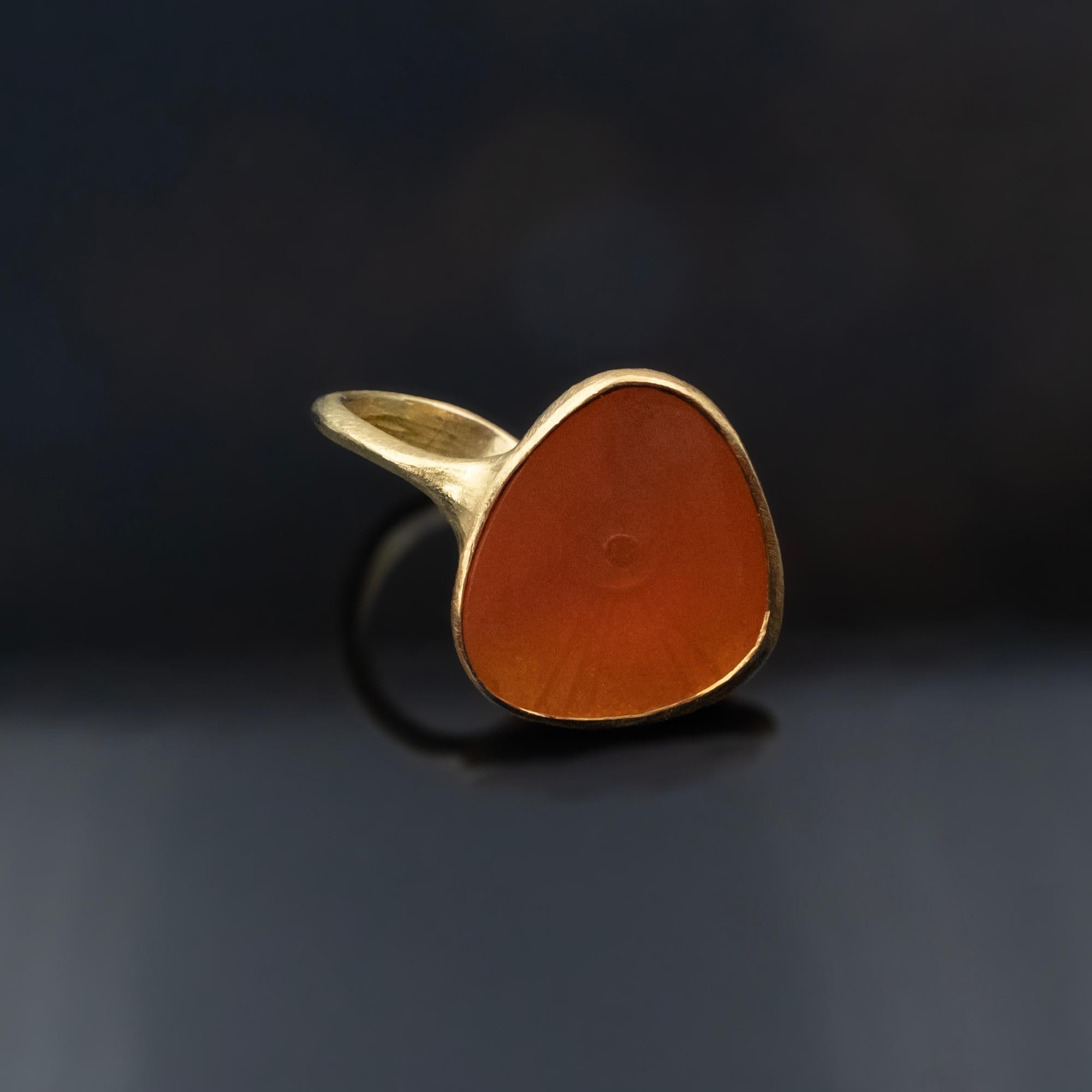 Cabochon Zobel Fire-Opal and Diamond 18-Karat Gold Ring