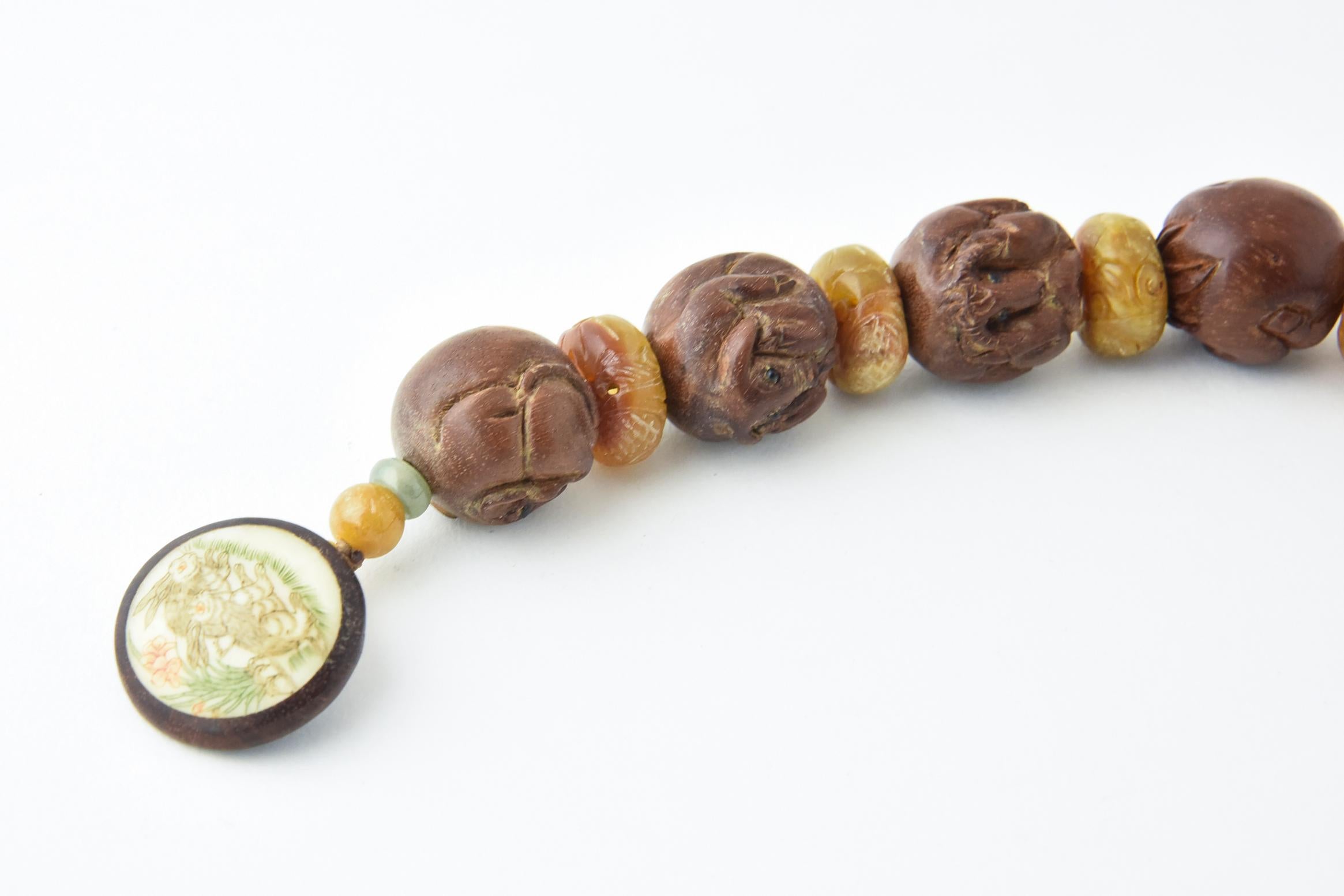 Zodiac Animal Hand Carved Signed Ojime Beads Necklace In Good Condition For Sale In Miami Beach, FL