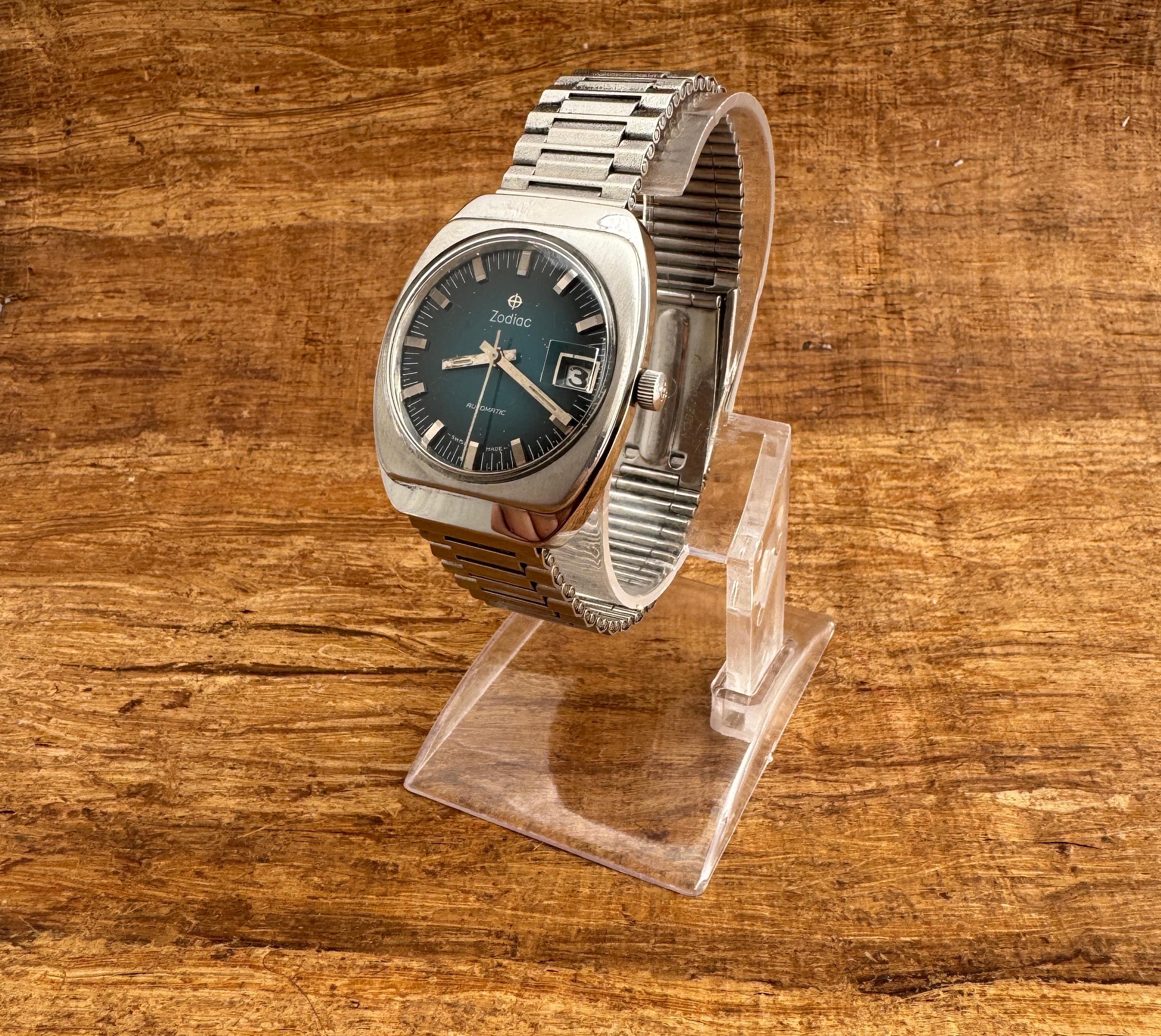 Zodiac Automatik Herrenuhr mit blauem Zifferblatt und Datum 722-913 Vintage By im Angebot 2