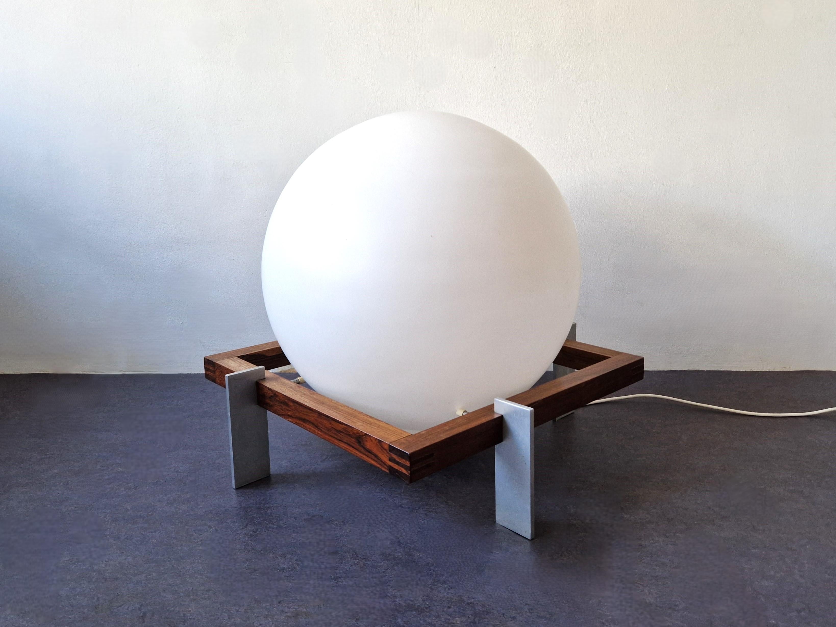 Mid-Century Modern Zodiac D-2080 floor lamp by Ton A.C. Alberts for Raak, The Netherlands 1960's For Sale