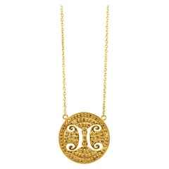 Suneera Collier en plaqué or 18 carats avec signe du zodiaque Gemini