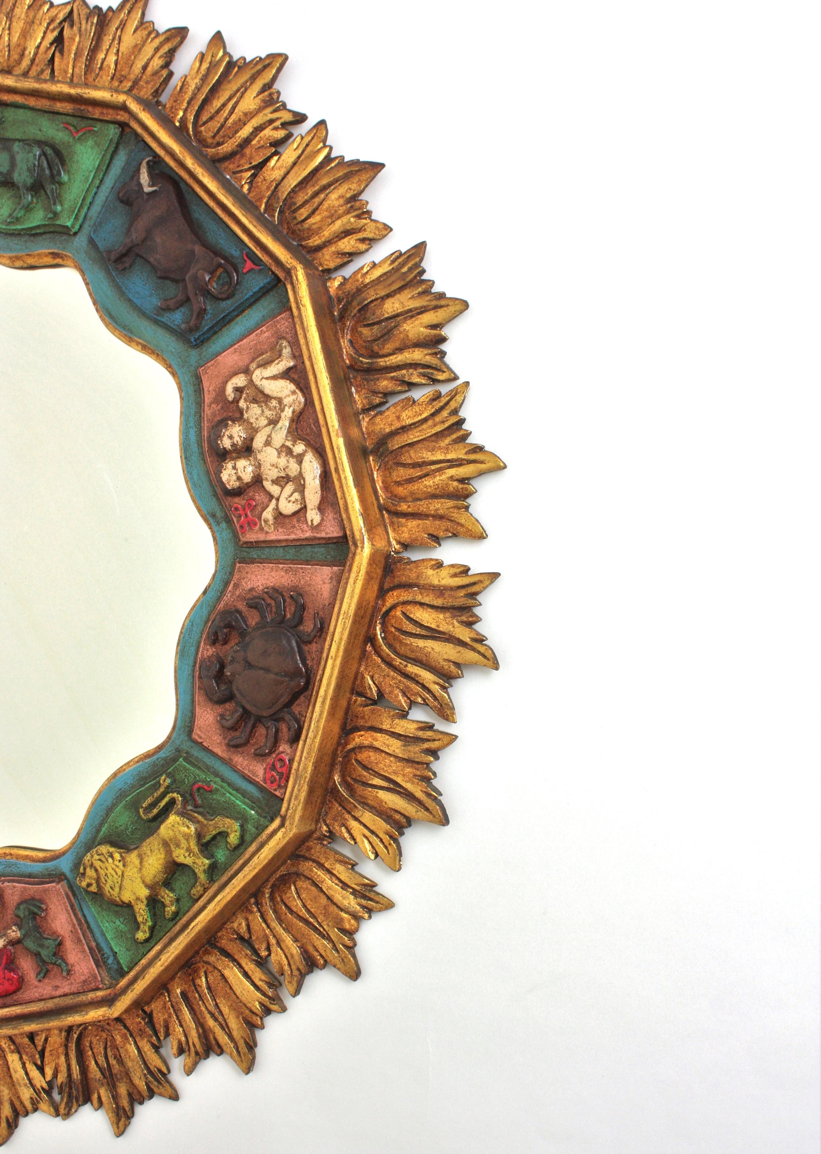 Zodiac Giltwood XL Sonnenschliff-Spiegel mit polychromem Rahmen, Spanien 1950 im Angebot 4