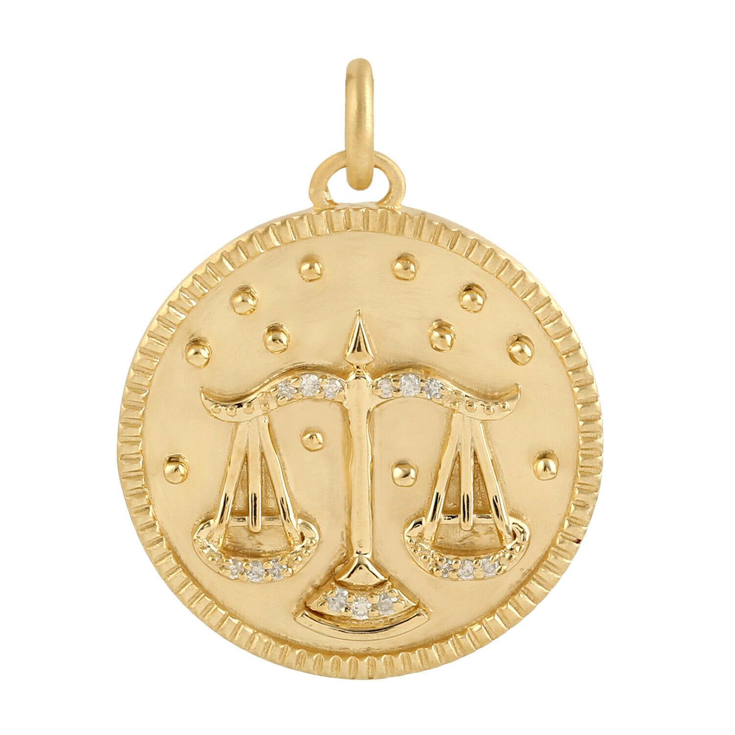 Women's Zodiac Pisces Medallion Charm 14K Yellow Gold Pendant Necklace For Sale