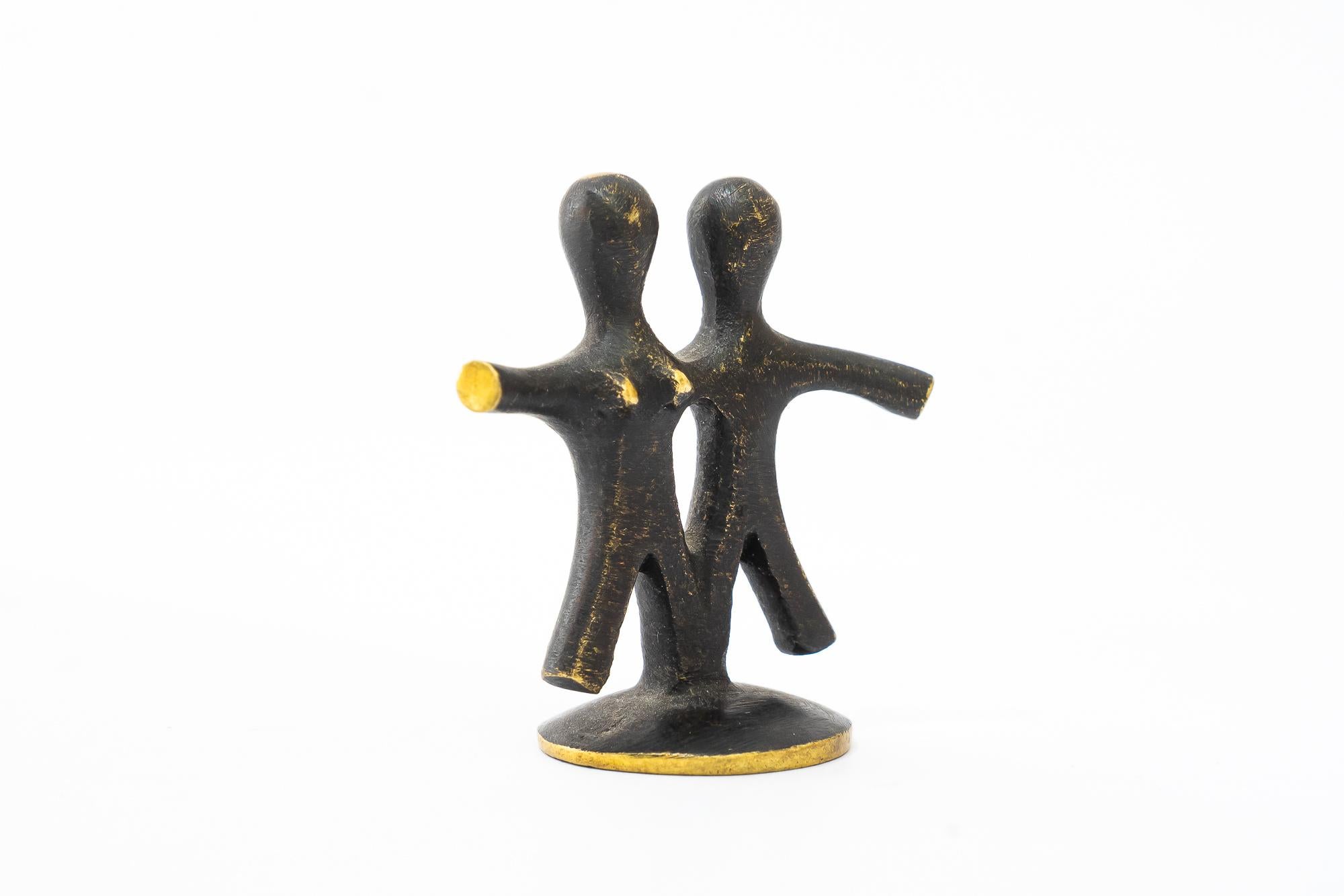 Metà XX secolo Figurina dei gemelli del segno dello Zodiaco di Walter Bosse, circa anni '50 ( firmata ) in vendita