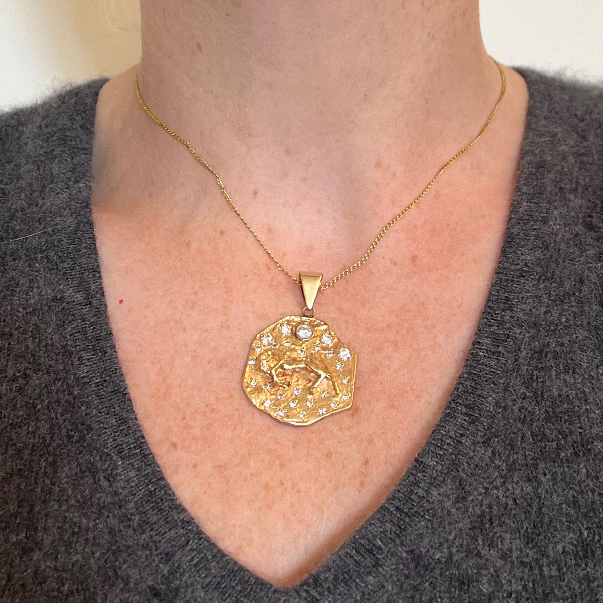 Zodiac Taurus Aries 14K Yellow Gold Diamond Medal Pendant In Good Condition For Sale In London, GB