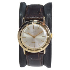 Vintage Zodiac Yellow Gold Moderne Style Manual Wristwatch, circa 1950s