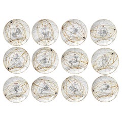 Ensemble de 12 assiettes du zodiaque blanc, or et bleu