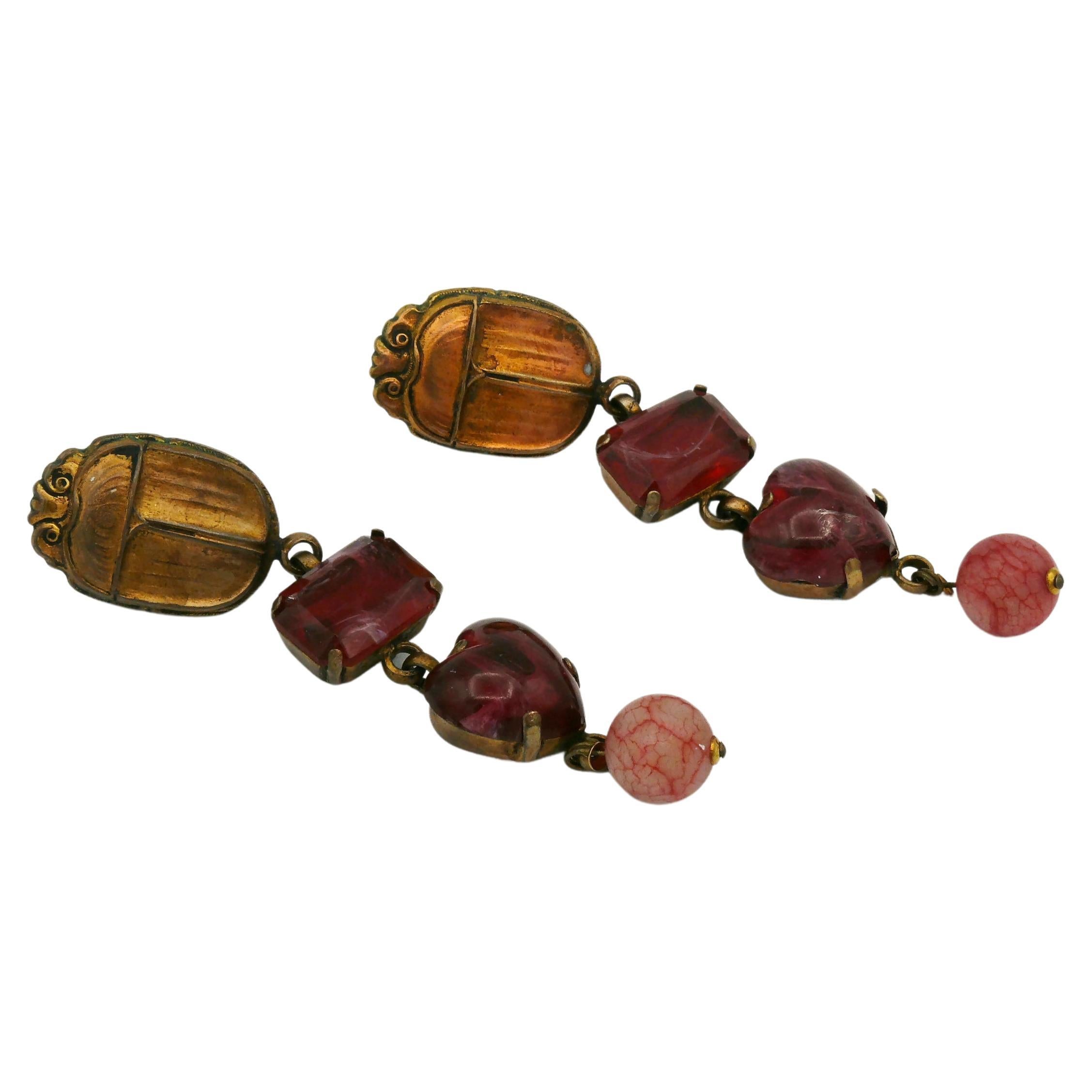 Boucles d'oreilles pendantes Scarabée Vintage de Zoe Coste en vente