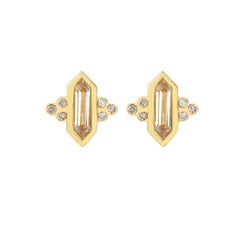 Zoe & Morgan 18 Karat Yellow Gold Morganite and Diamond Kalani Stud Earrings