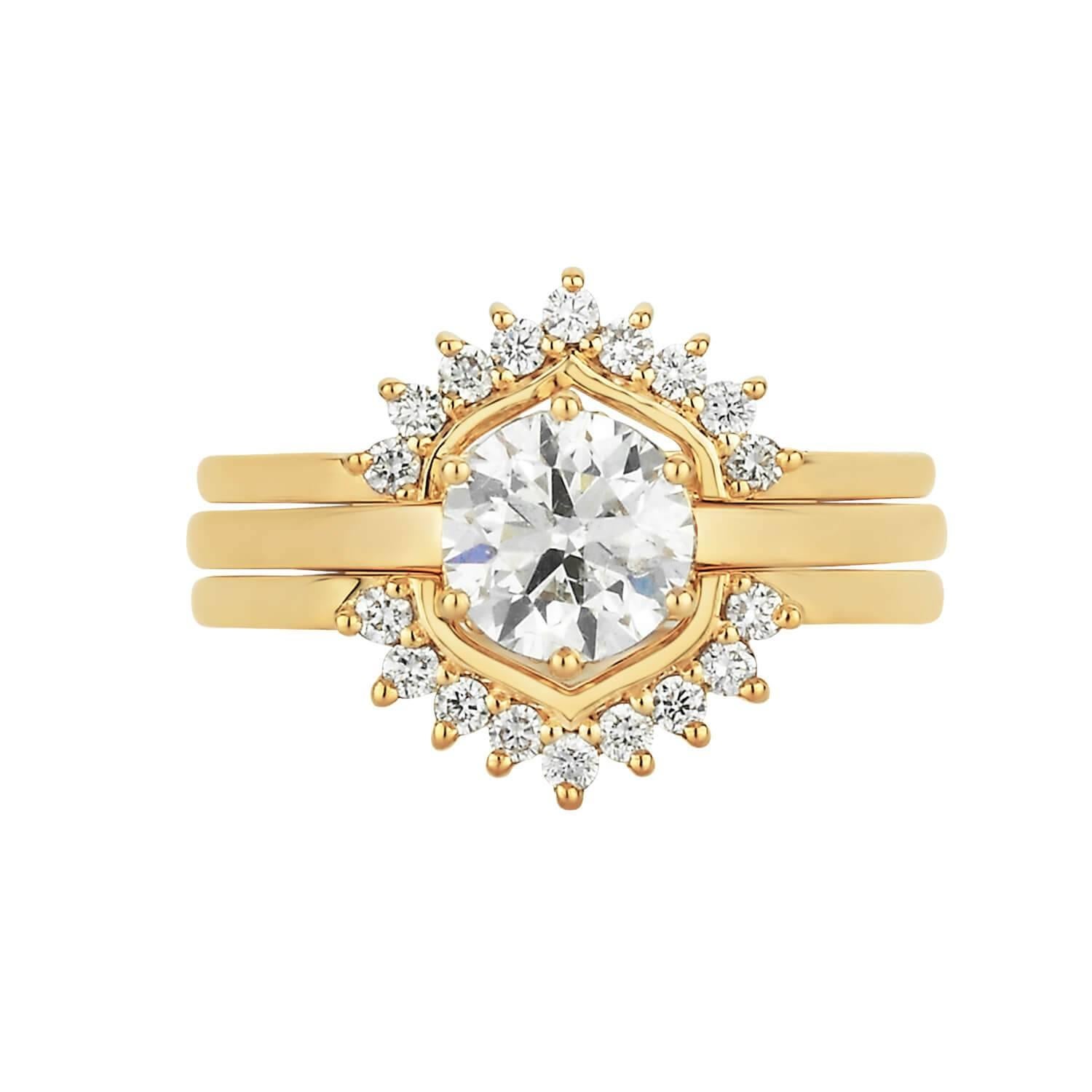 Zoe & Morgan Callida and Iris 18k Yellow Gold Diamond Wedding Ring Set For Sale