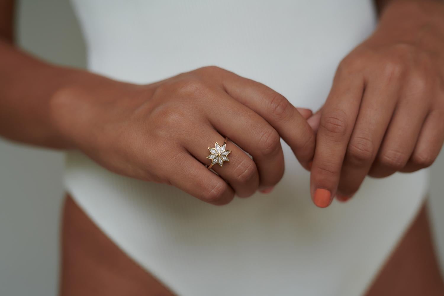 Women's Zoe & Morgan Lakshmi Flower Rose Gold Diamond Ring For Sale