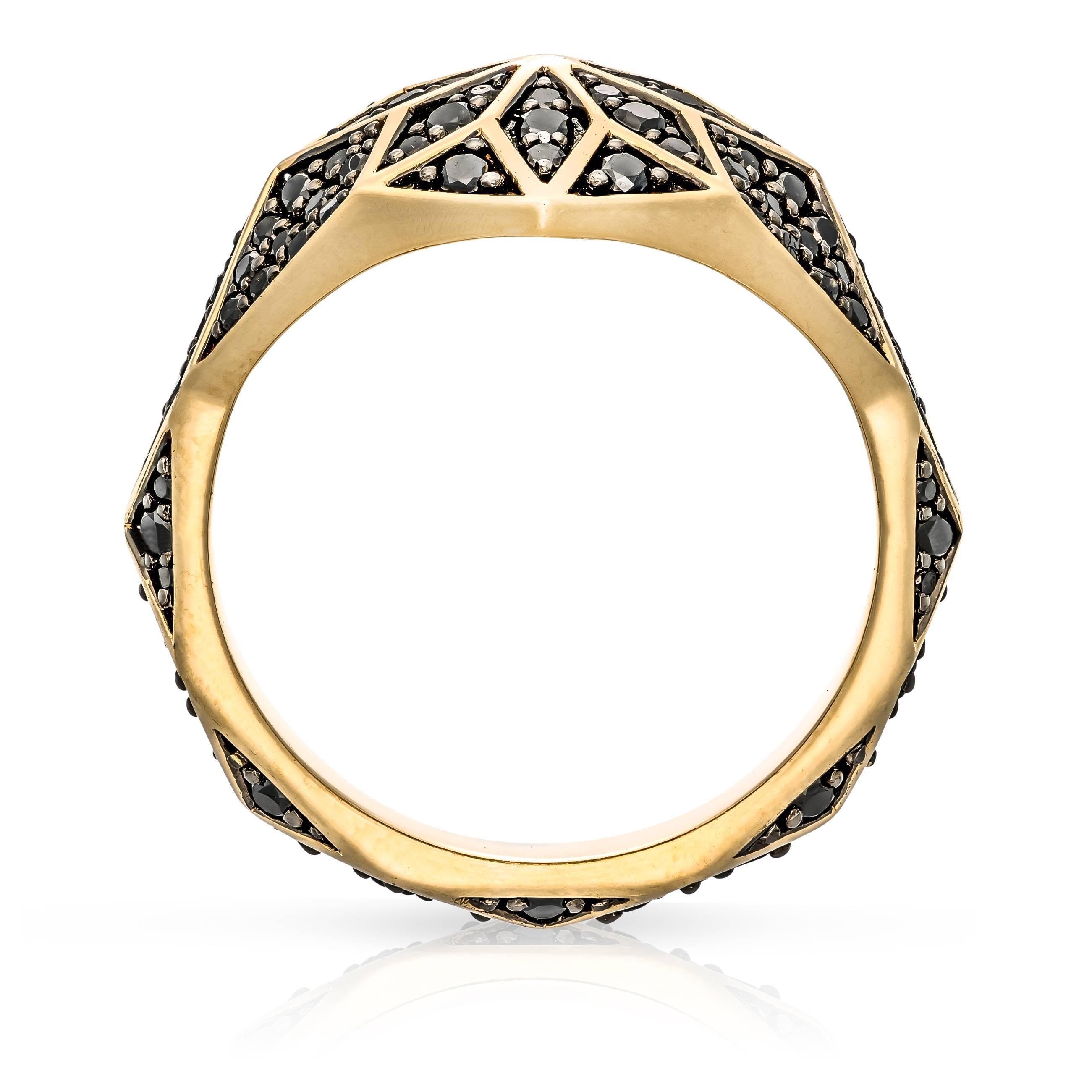 Venus, the goddess of love, was represented by an 8 pointed star. The qualities Venus evokes are heart opening, the bestowing of blessings and the bringing of light.

The Venus Star ring combines the magic of the octagon with the divine light of the