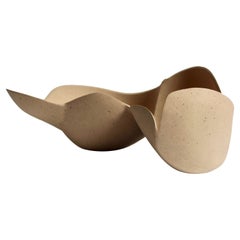 Zo Powell, Vase en céramique 01, Série Perianth, 2021