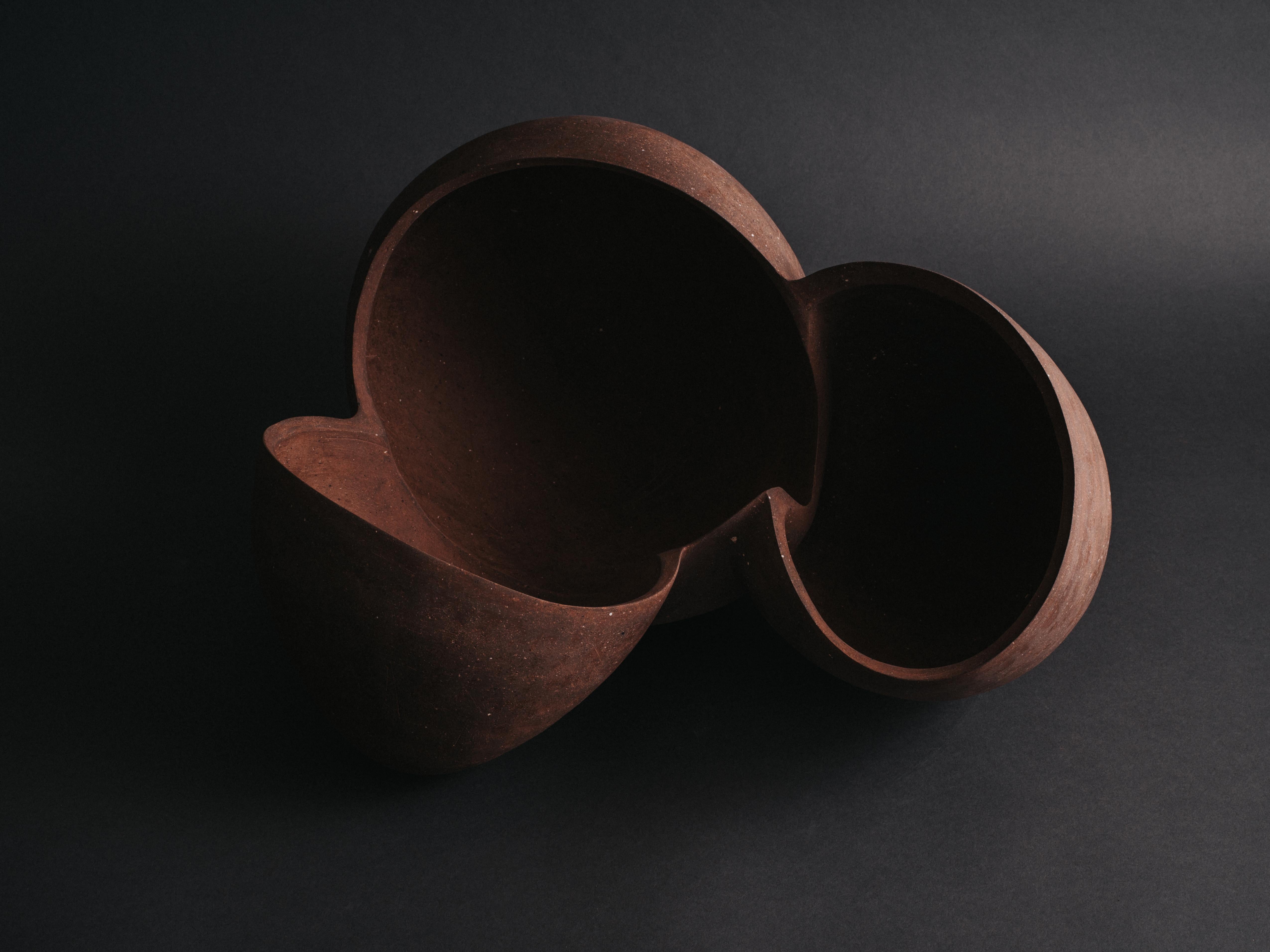 Zoë Powell, Ceramic Vessel 04, Magnolia Series, 2021 In New Condition For Sale In Brooklyn, NY