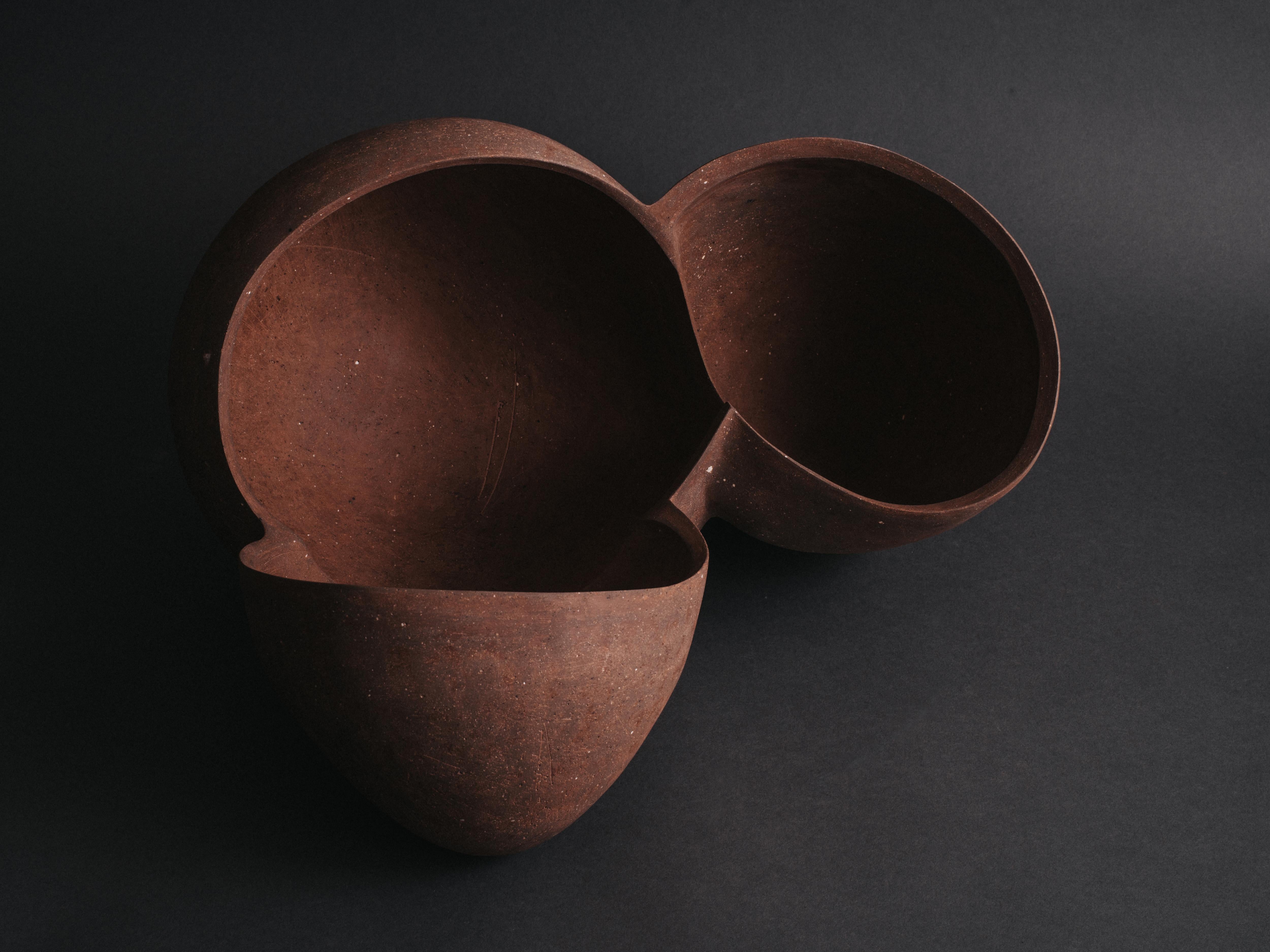Contemporary Zoë Powell, Ceramic Vessel 04, Magnolia Series, 2021